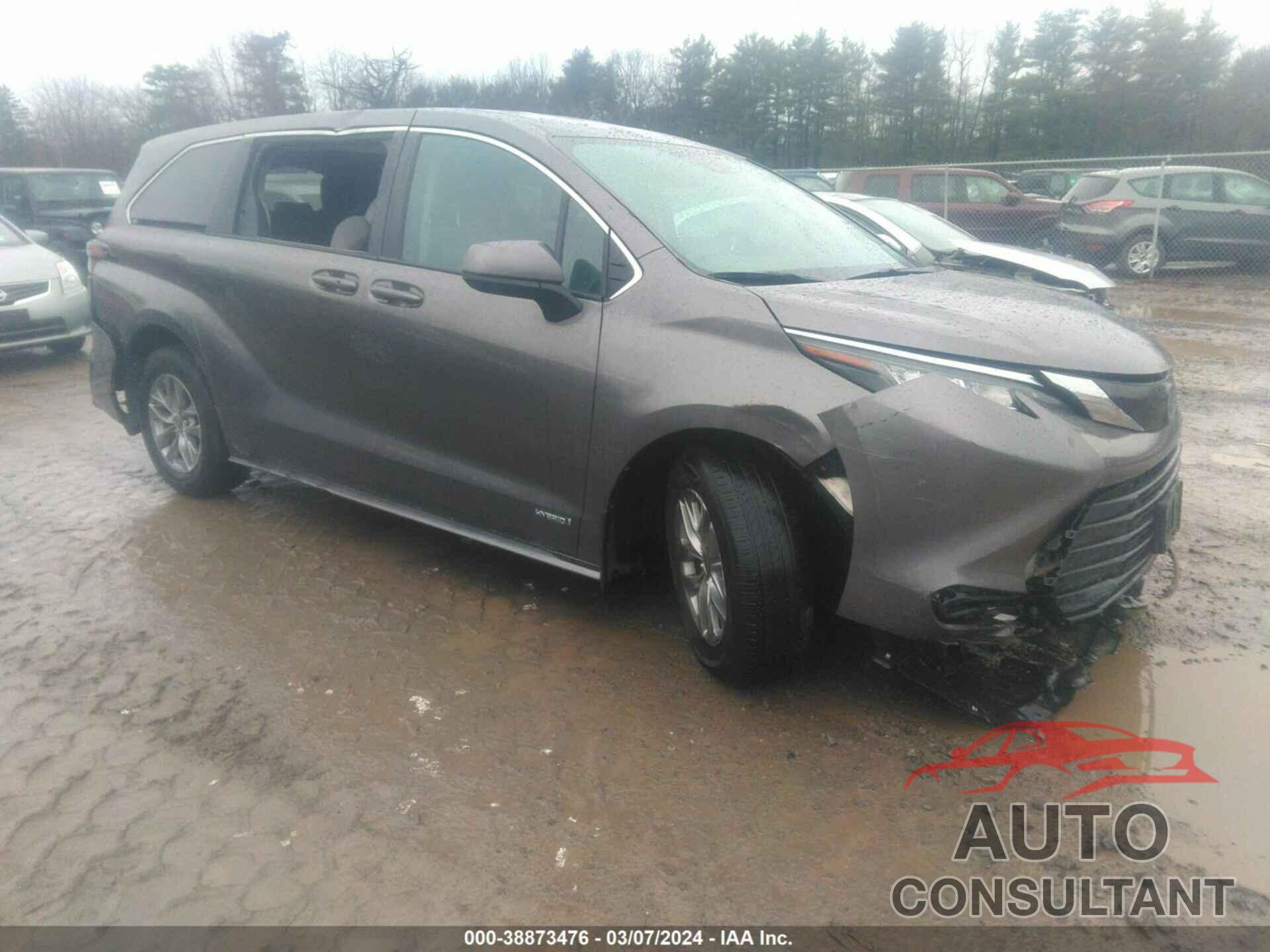 TOYOTA SIENNA 2021 - 5TDKRKEC1MS012674