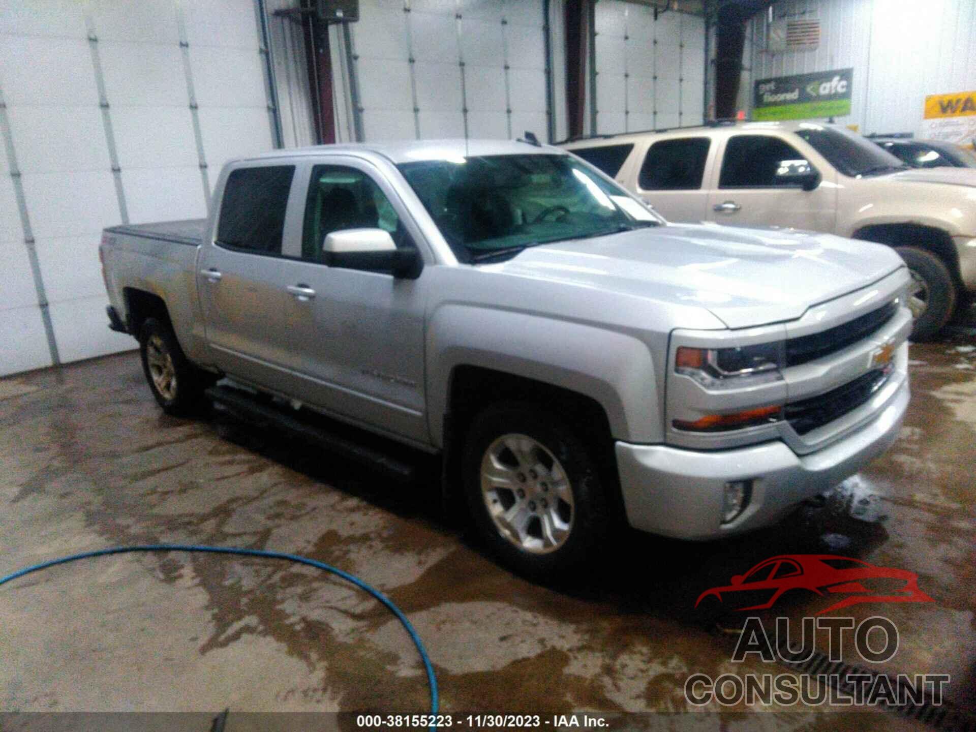 CHEVROLET SILVERADO 2018 - 3GCUKREC7JG493773