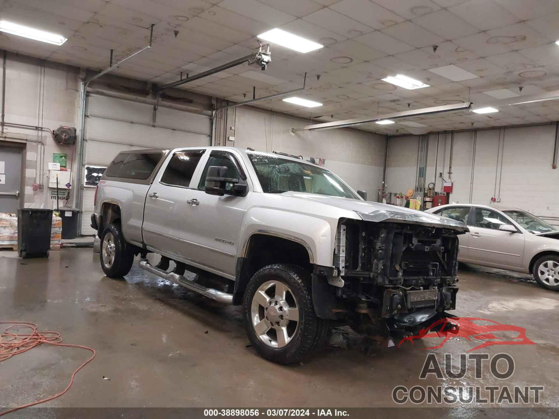 CHEVROLET SILVERADO 2500HD 2017 - 1GC1KUEGXHF222937