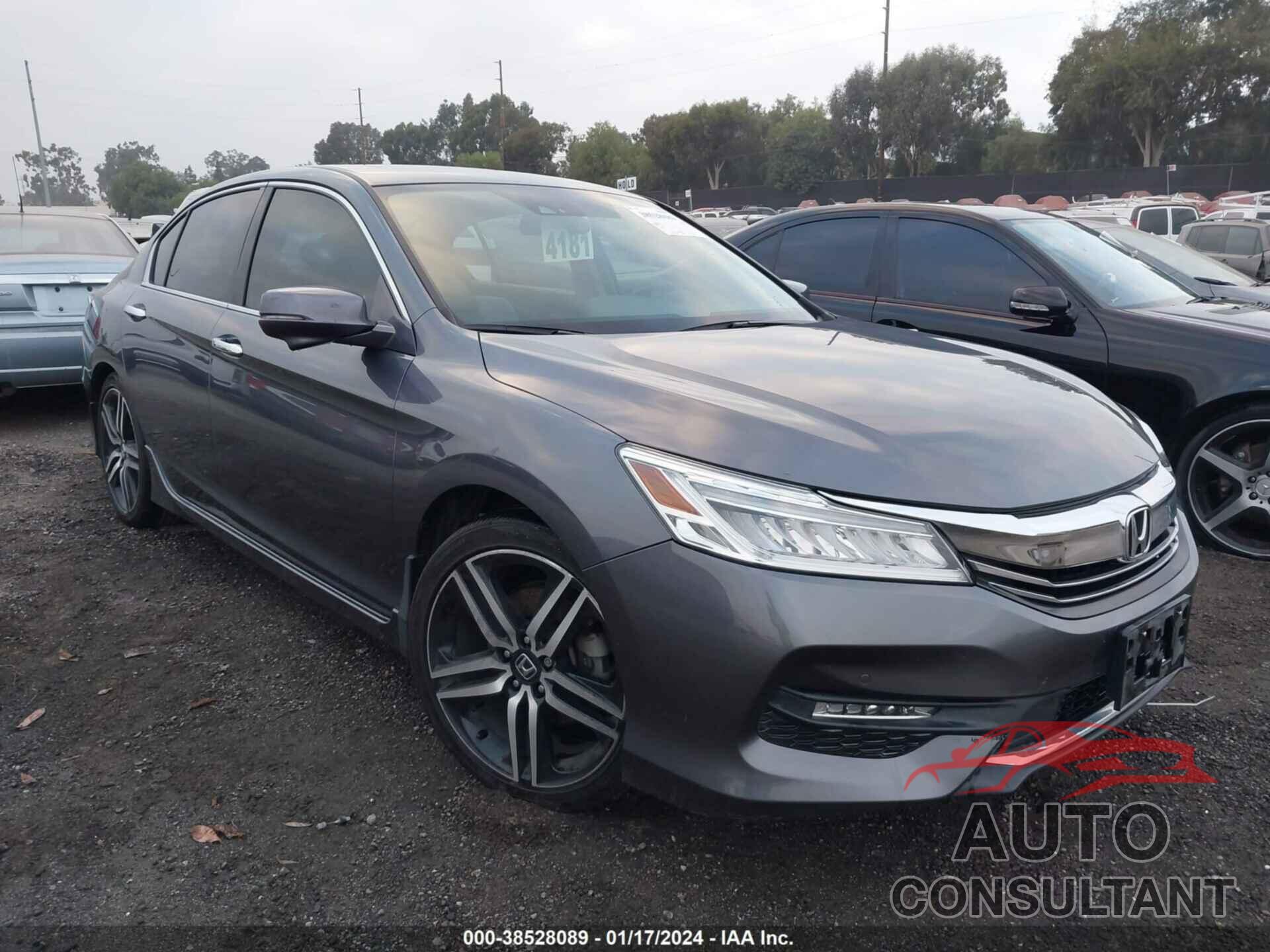 HONDA ACCORD 2017 - 1HGCR3F90HA017169