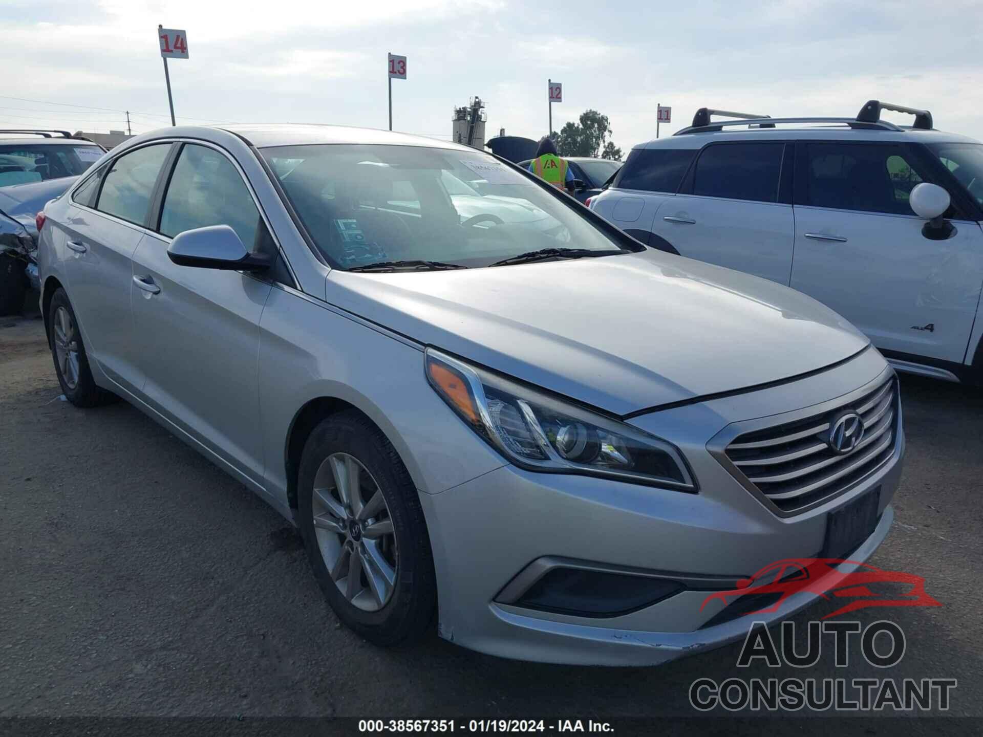 HYUNDAI SONATA 2016 - 5NPE24AF3GH389319