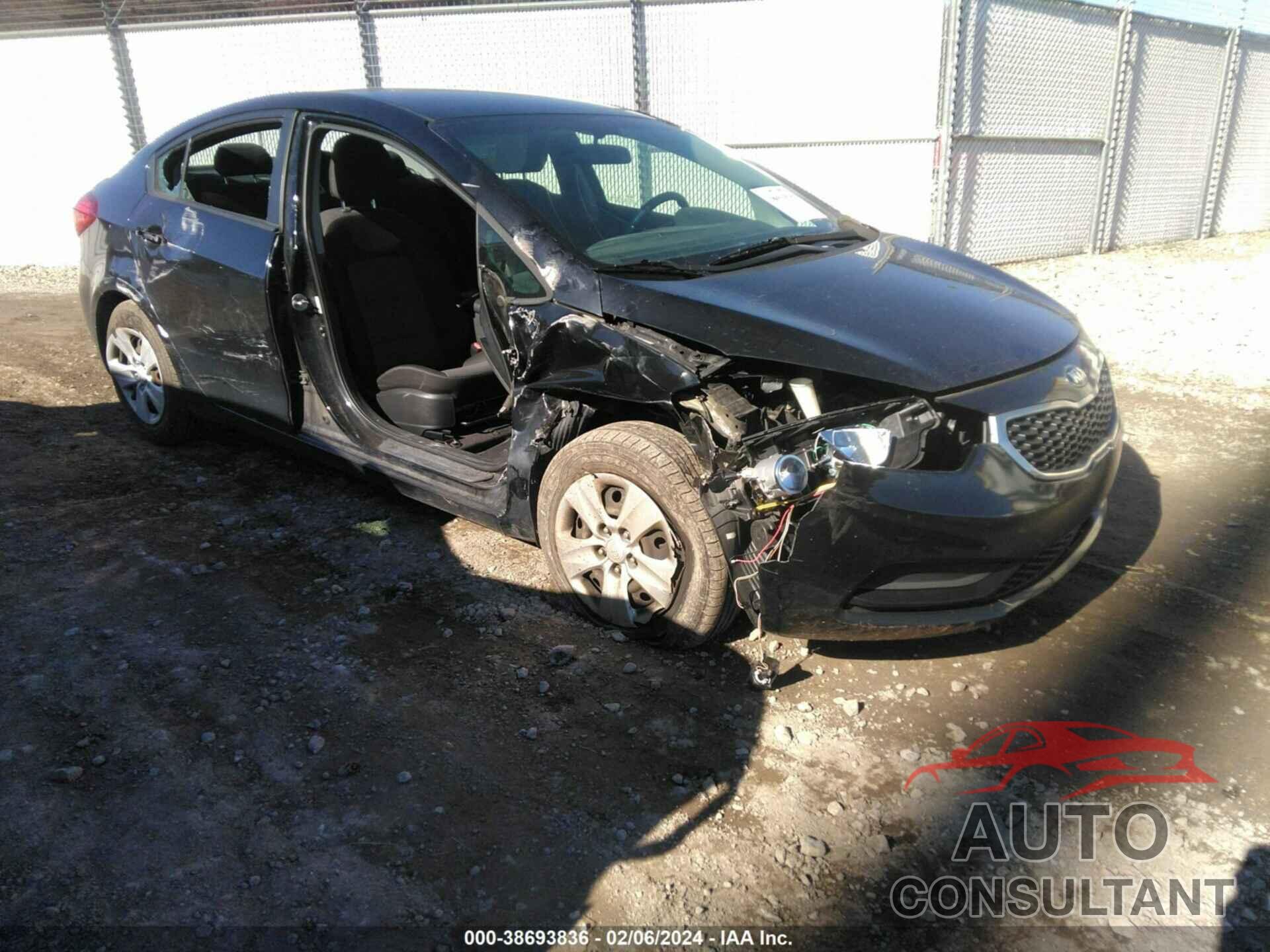 KIA FORTE 2016 - KNAFX4A66G5500819