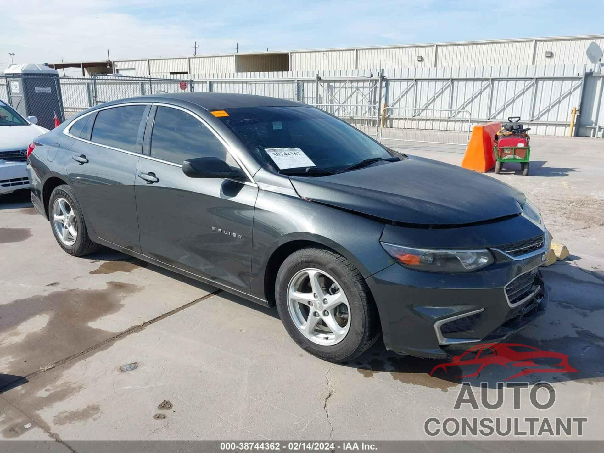 CHEVROLET MALIBU 2018 - 1G1ZB5ST8JF116558