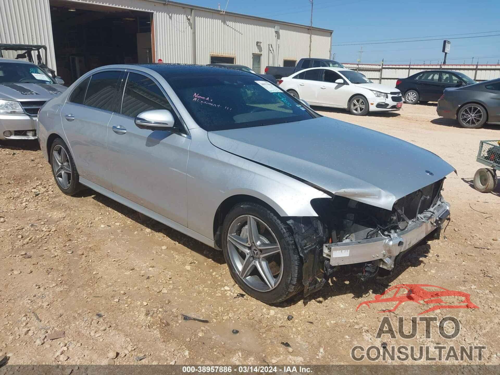 MERCEDES-BENZ E 300 2019 - WDDZF4JB1KA584912