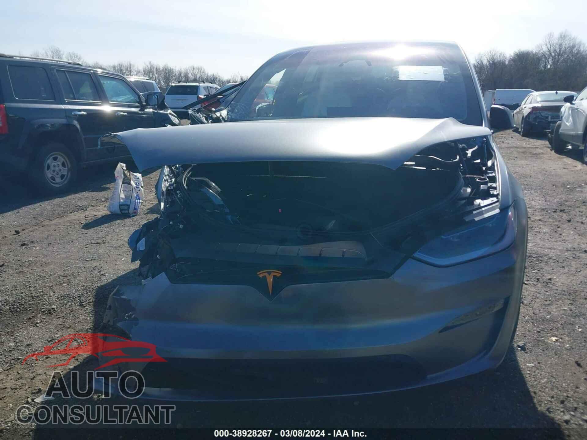 TESLA MODEL X 2023 - 7SAXCBE68PF411255