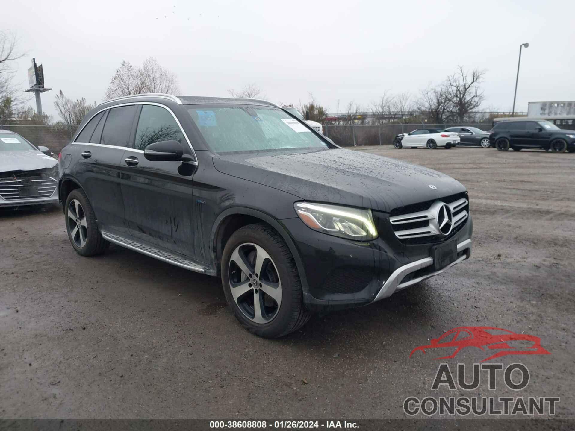 MERCEDES-BENZ GLC 350E 2019 - WDC0G5EBXKF639838