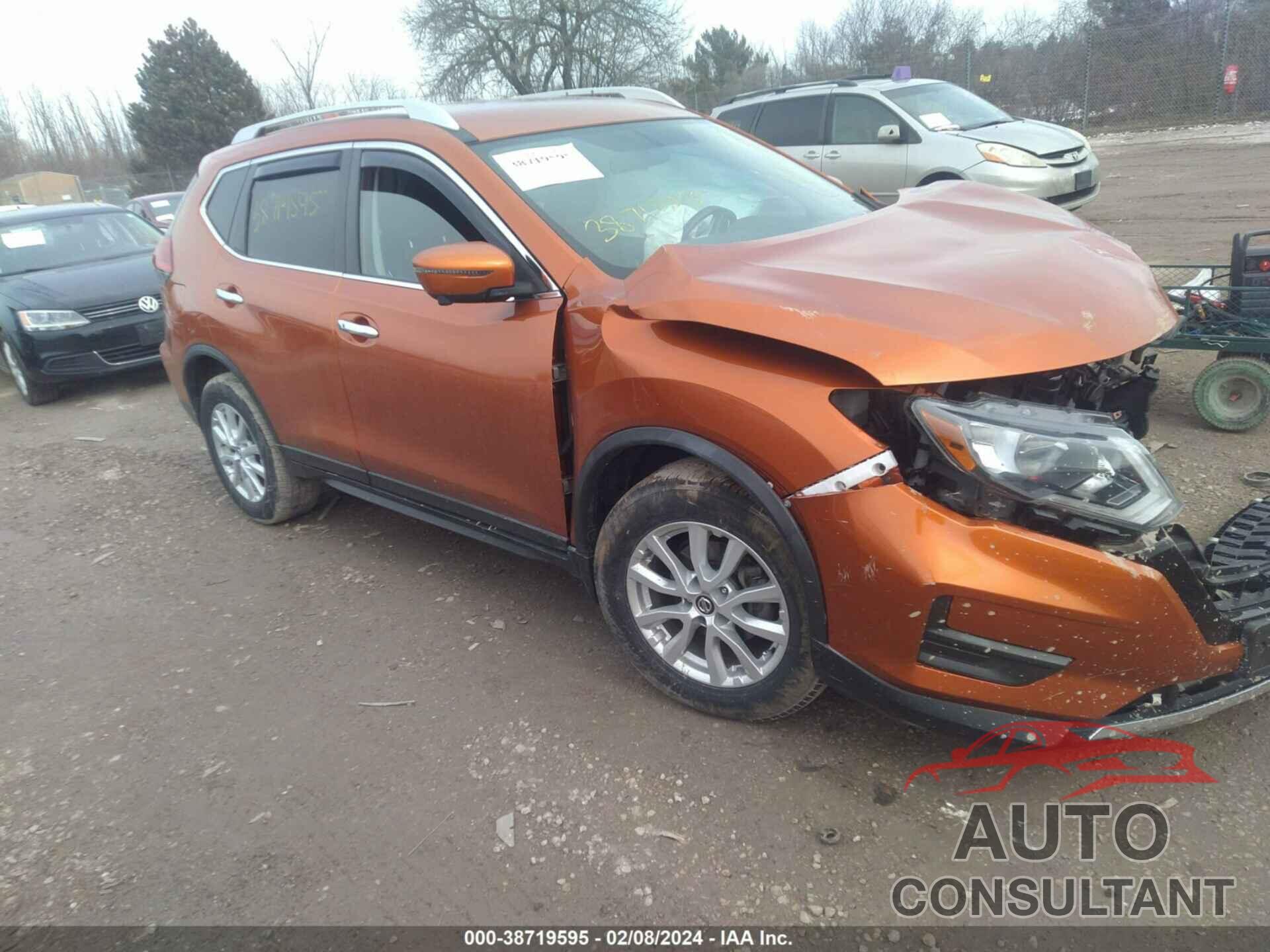 NISSAN ROGUE 2017 - JN8AT2MV8HW261127