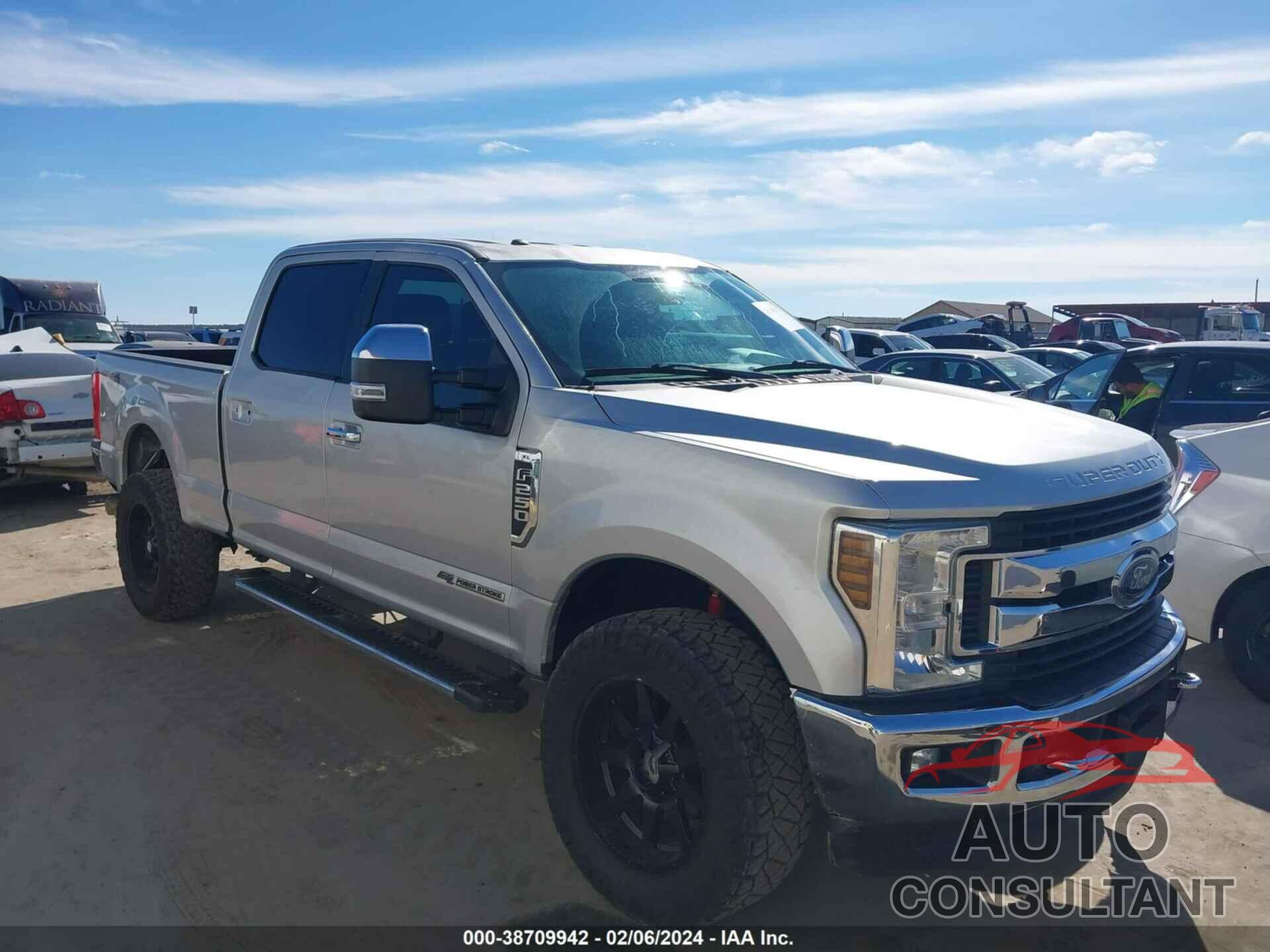 FORD F-250 2017 - 1FT7W2BT7HEE62800