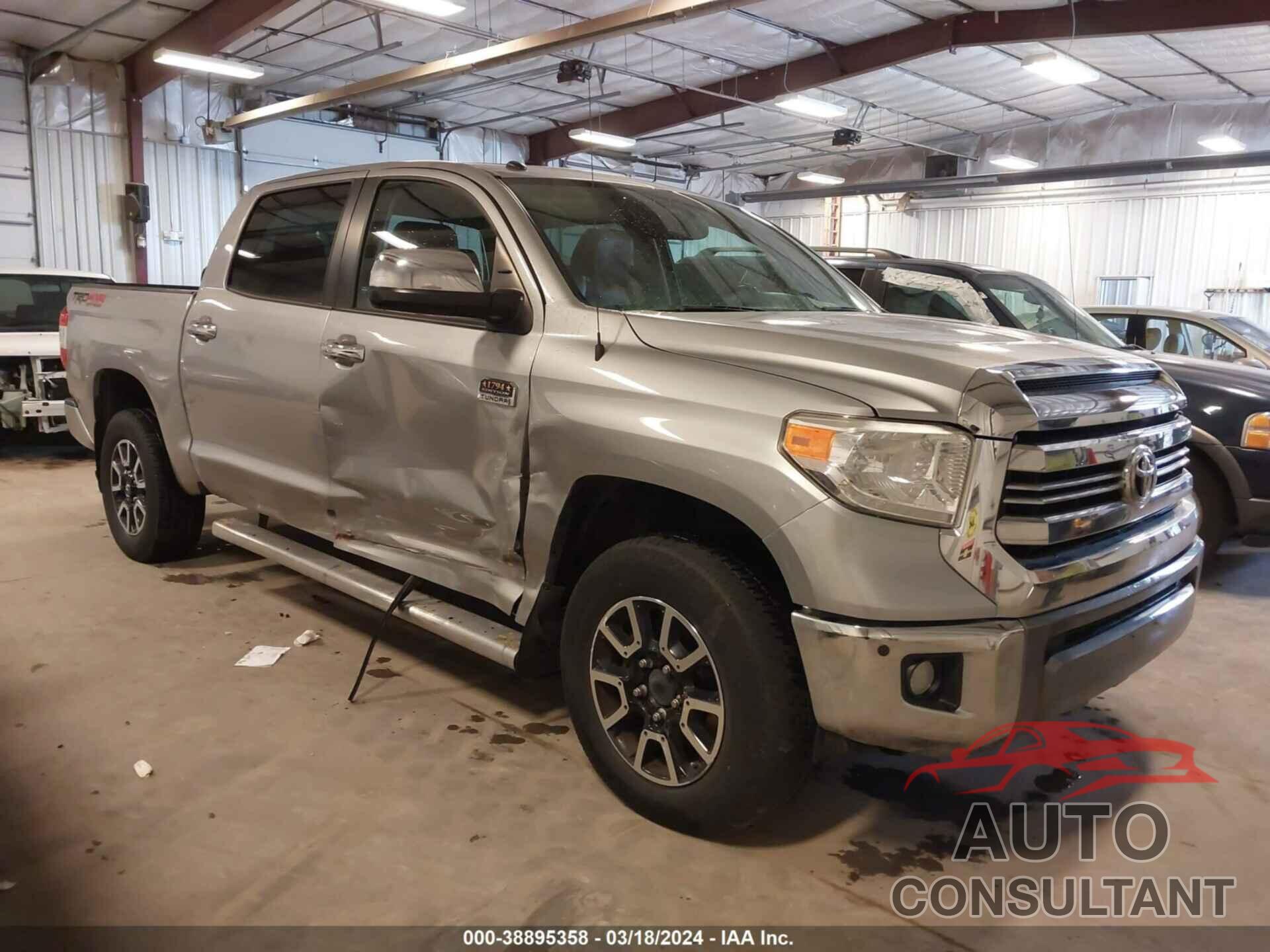 TOYOTA TUNDRA 2016 - 5TFAW5F10GX551286