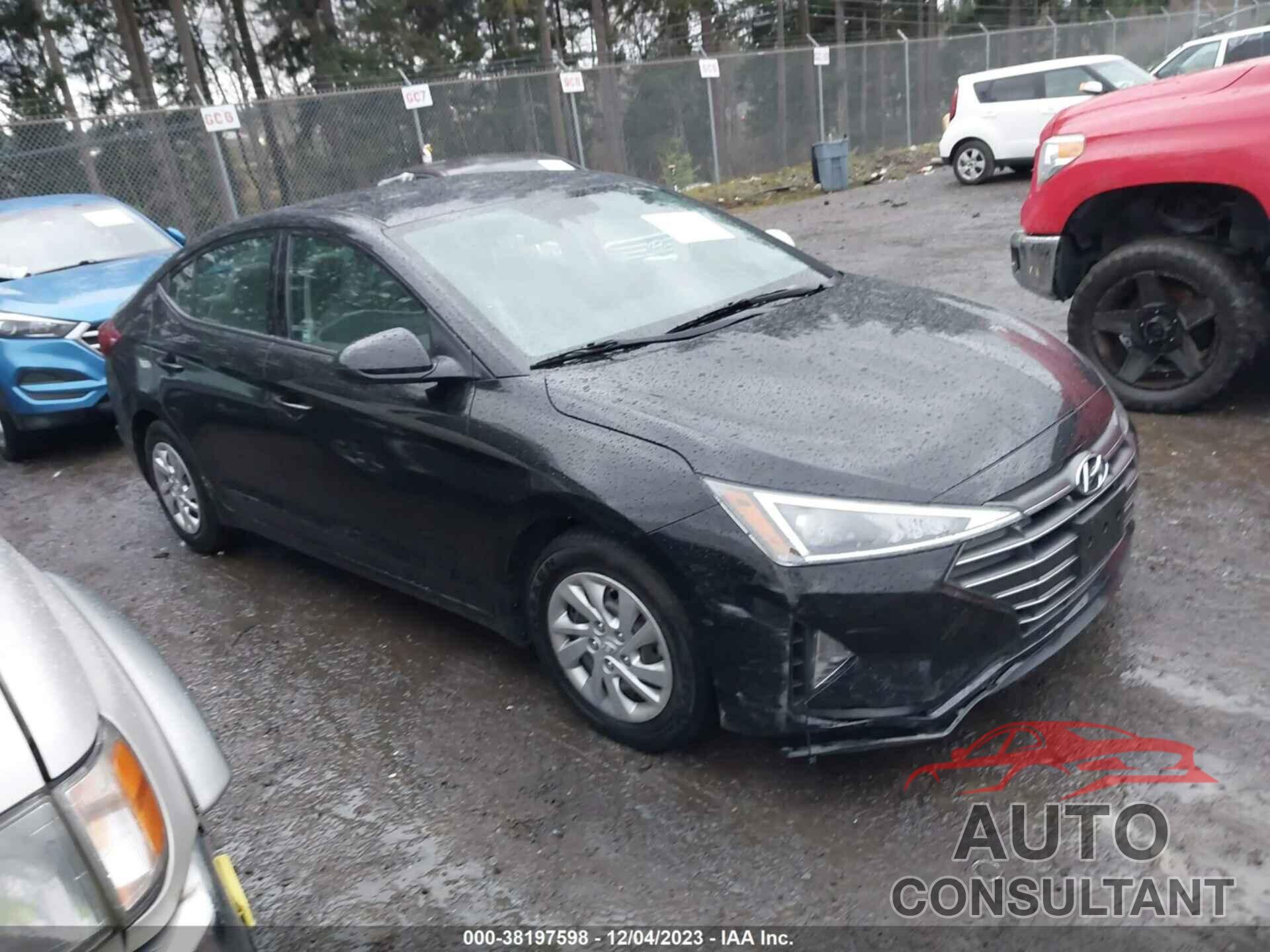 HYUNDAI ELANTRA 2020 - 5NPD74LF5LH600802