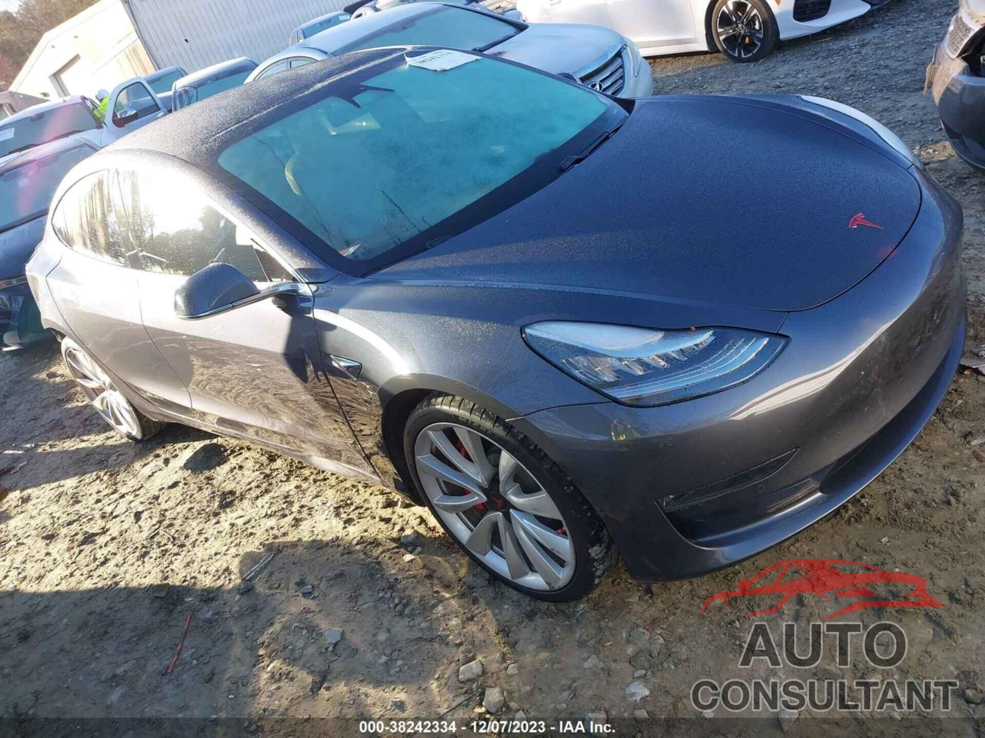 TESLA MODEL 3 2019 - 5YJ3E1EB9KF393368