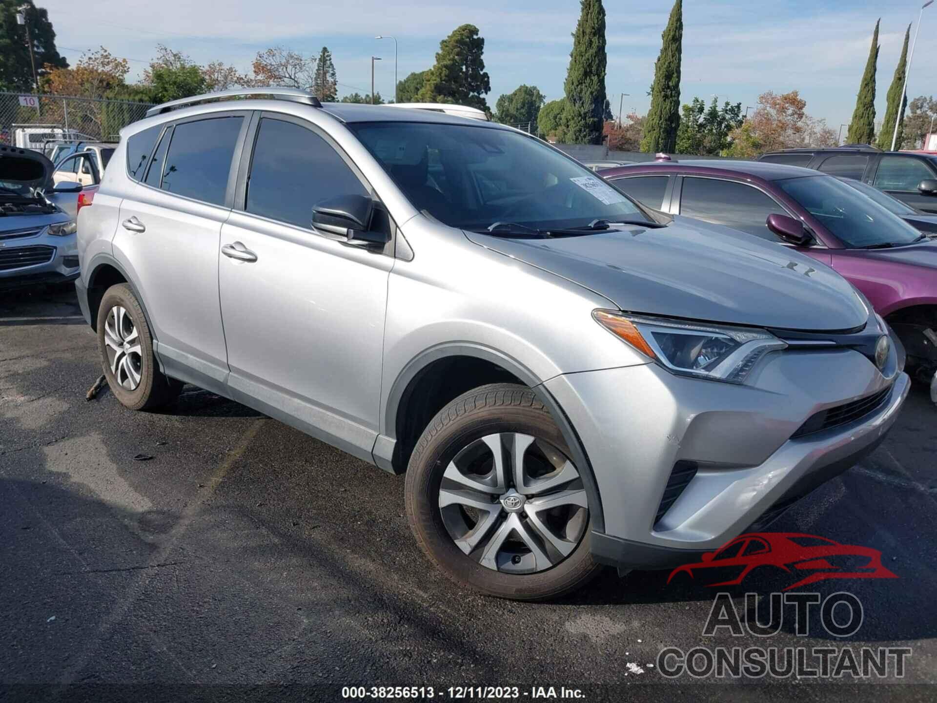 TOYOTA RAV4 2017 - 2T3ZFREV6HW342414