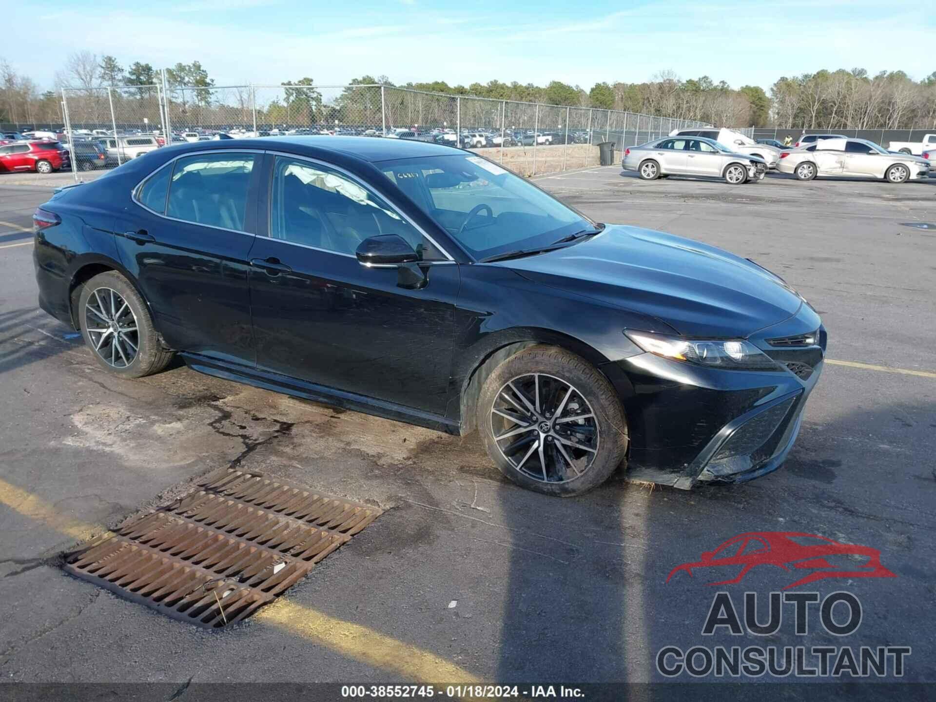 TOYOTA CAMRY 2023 - 4T1T11AKXPU776358