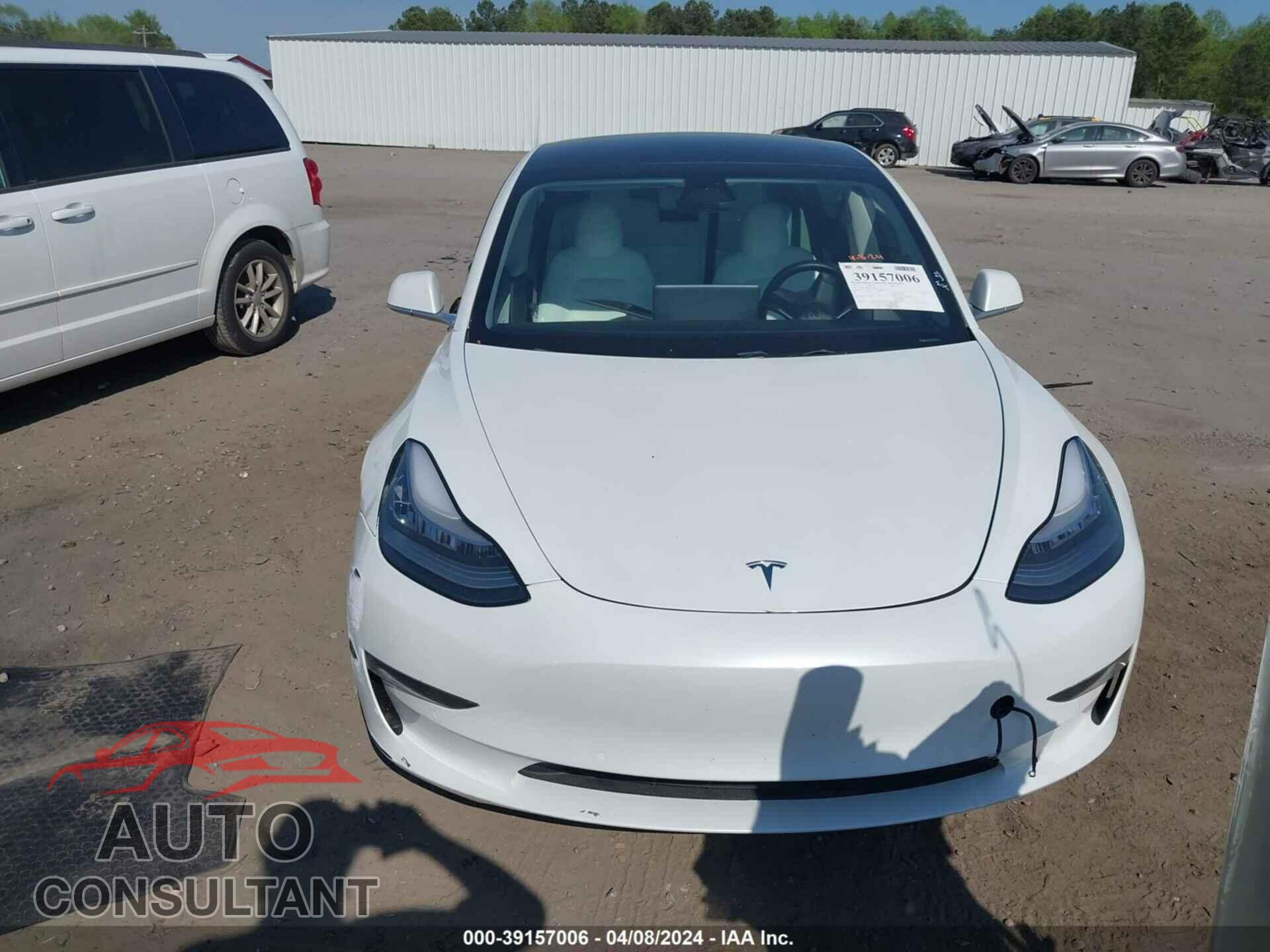 TESLA MODEL 3 2019 - 5YJ3E1EB5KF213903