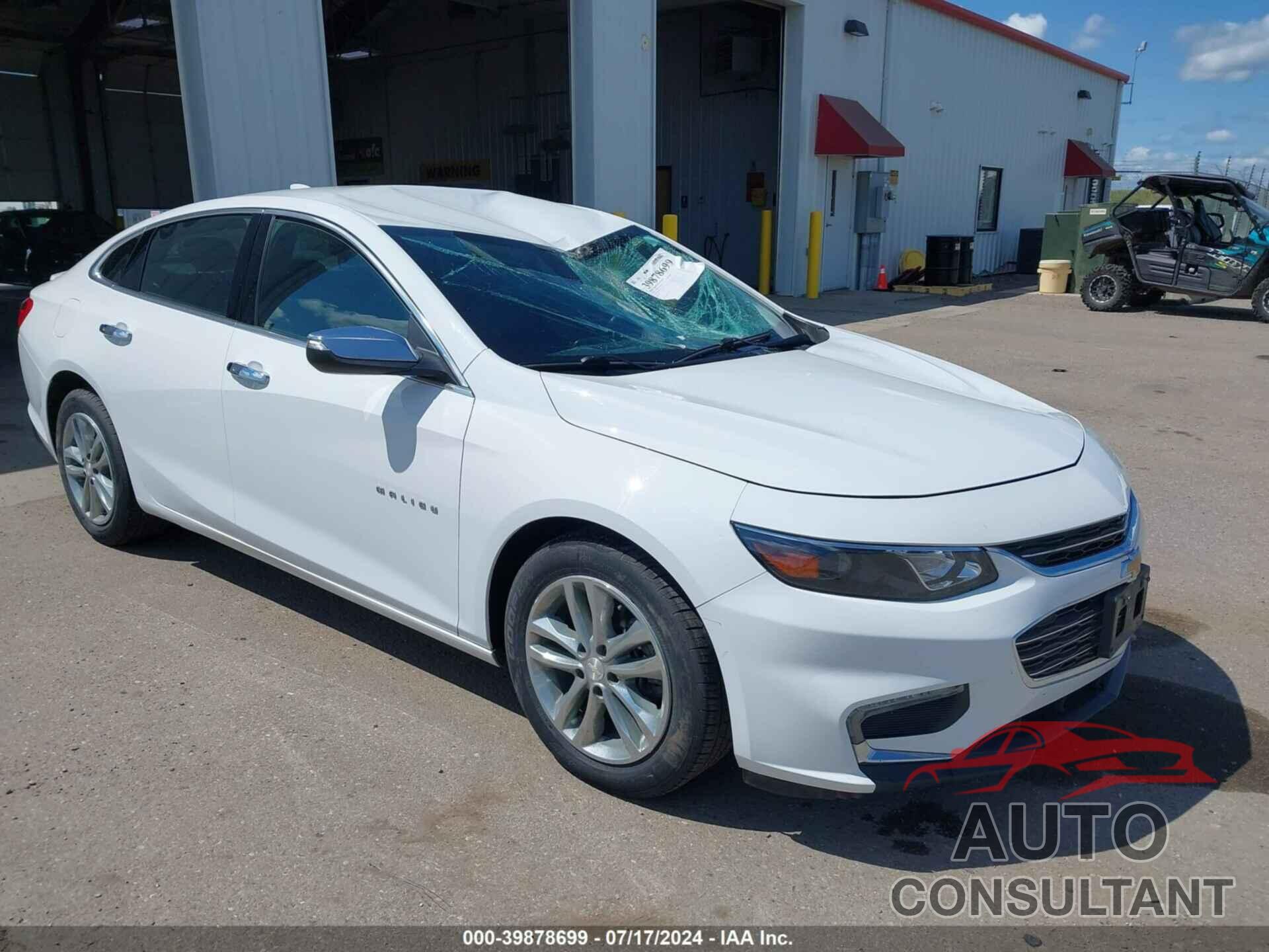 CHEVROLET MALIBU 2018 - 1G1ZD5ST7JF112821