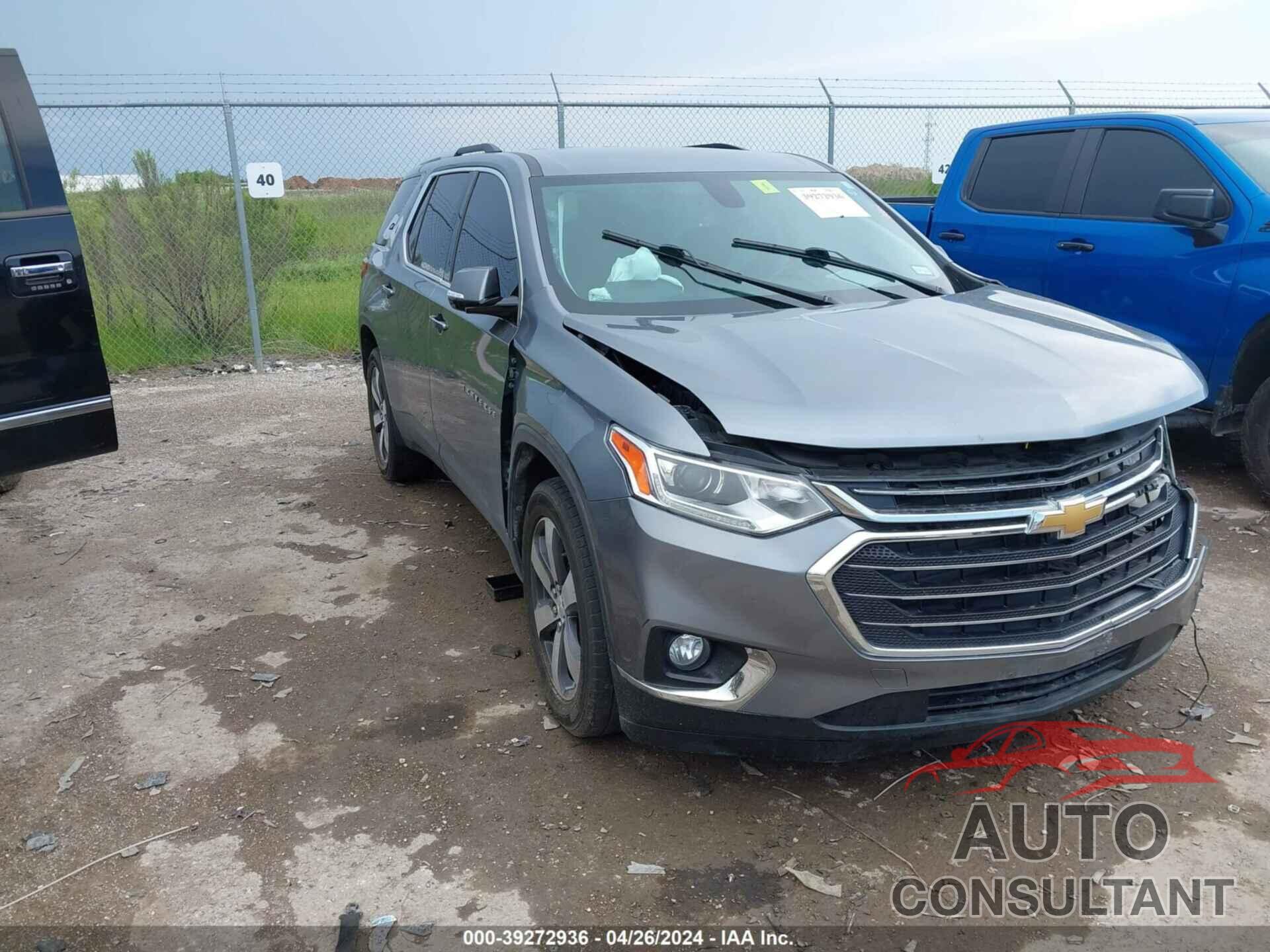 CHEVROLET TRAVERSE 2018 - 1GNERHKW8JJ208738