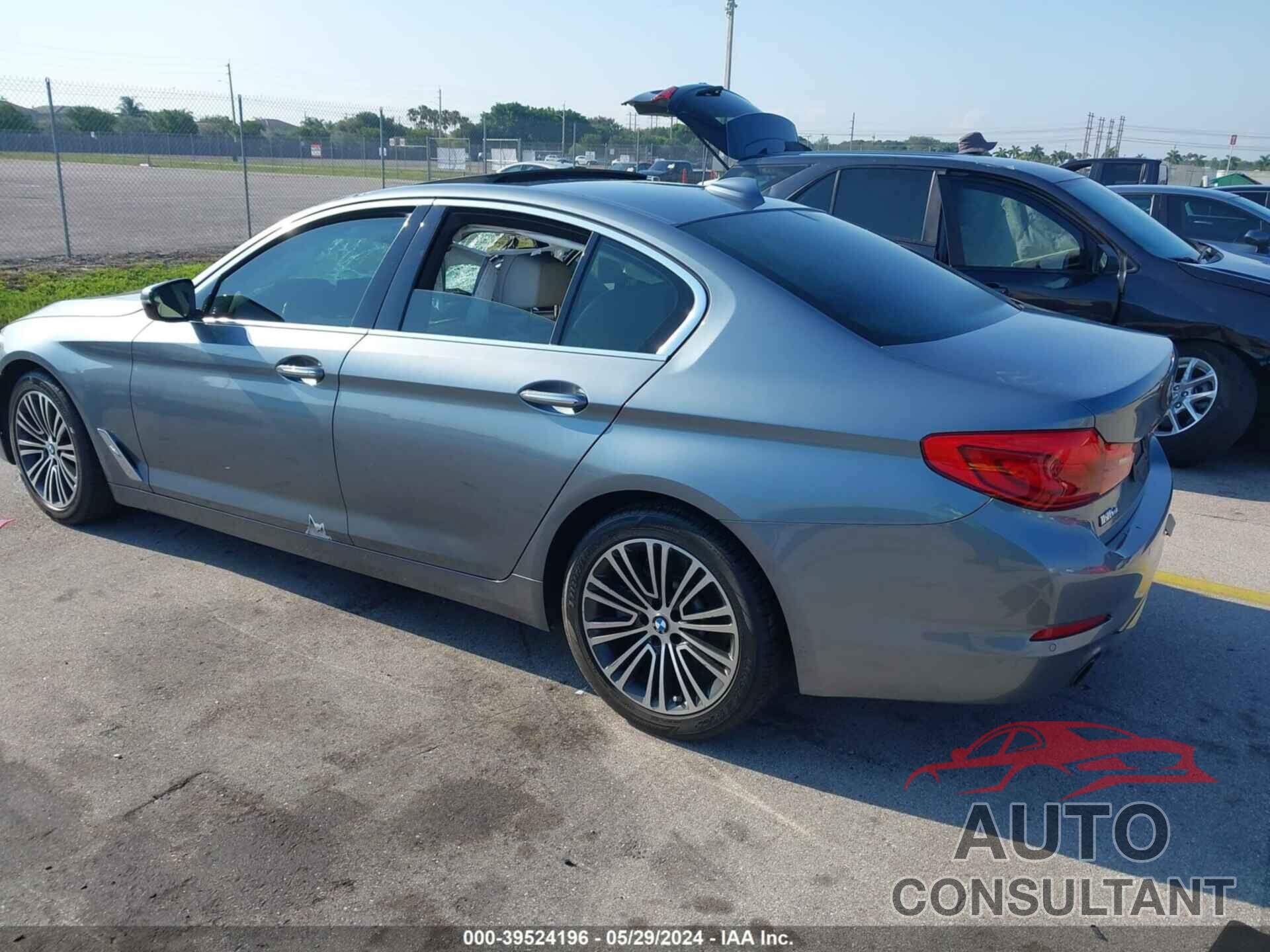 BMW 530I 2018 - WBAJA5C55JWA38943