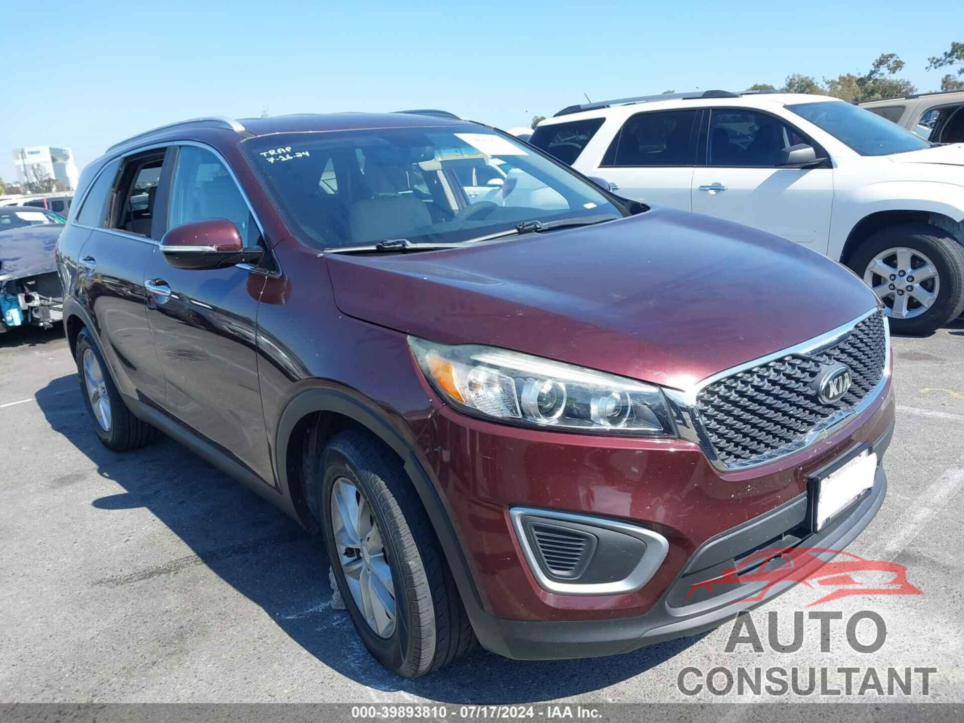 KIA SORENTO 2017 - 5XYPG4A31HG243770