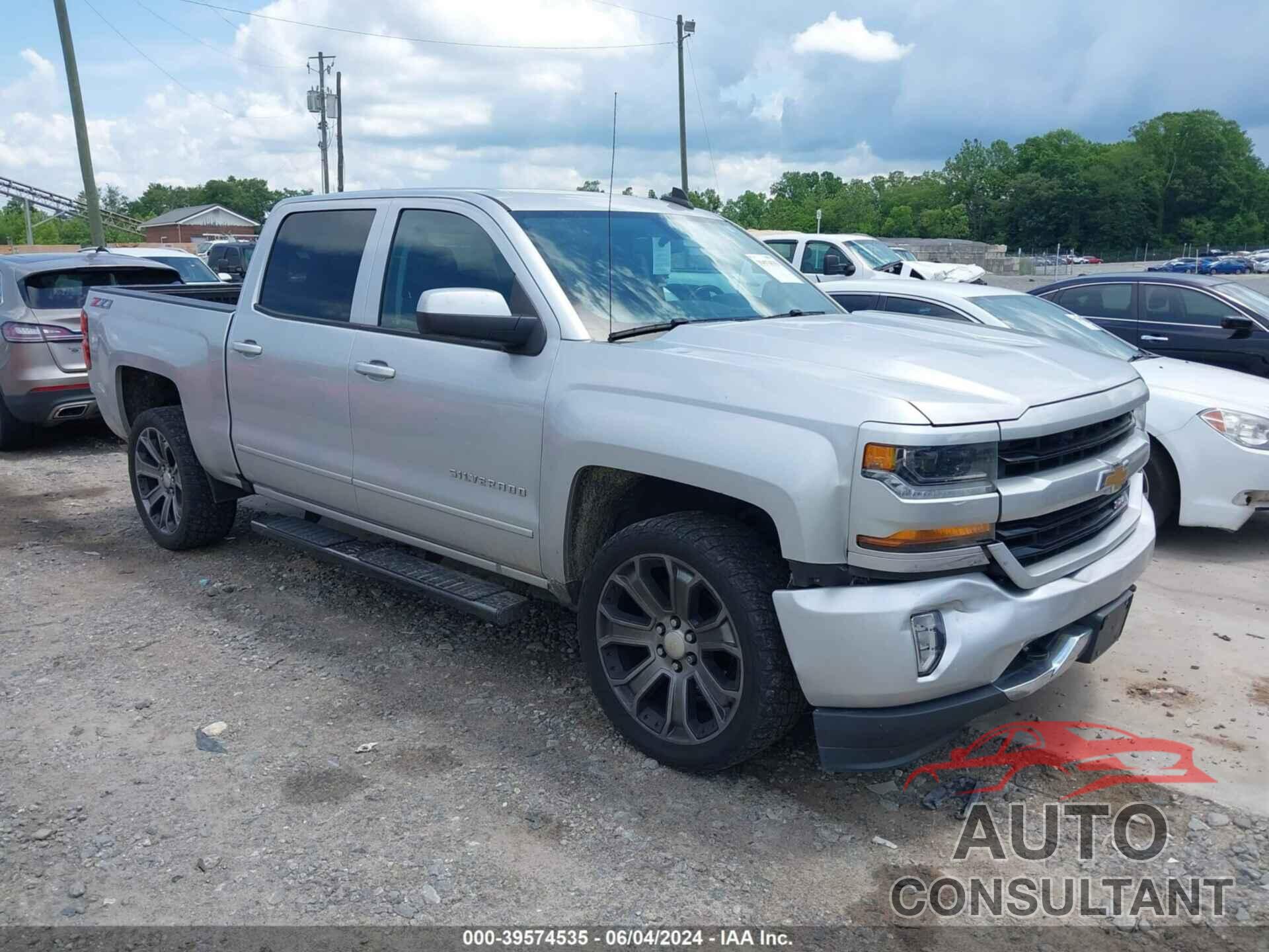CHEVROLET SILVERADO 1500 2018 - 3GCUKREC7JG155452