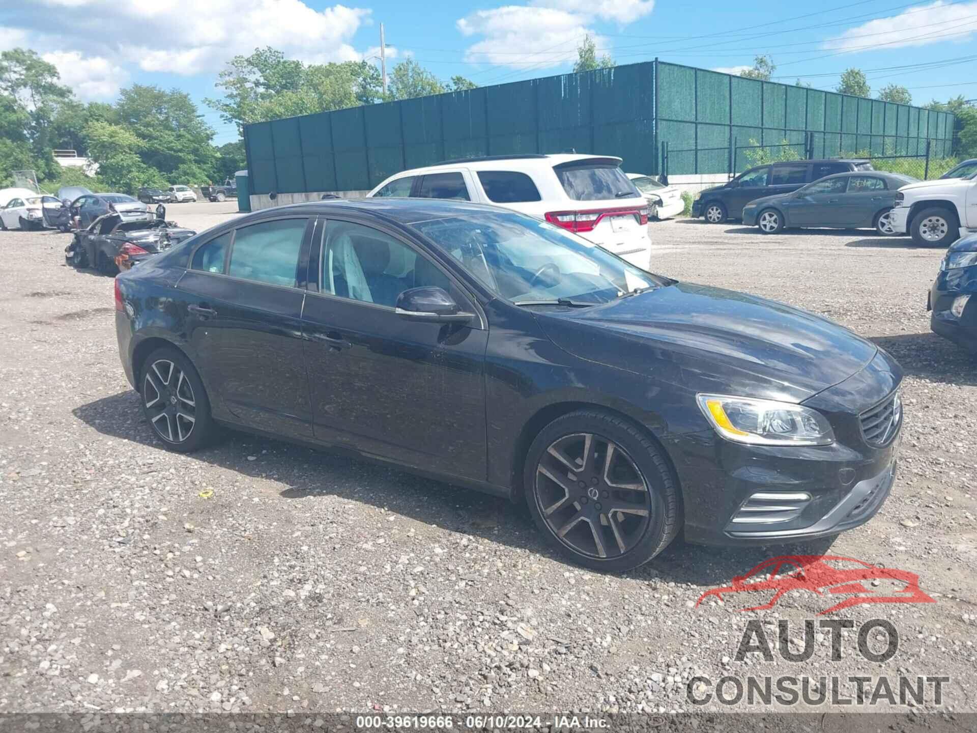 VOLVO S60 2017 - YV126MFL6H2436538