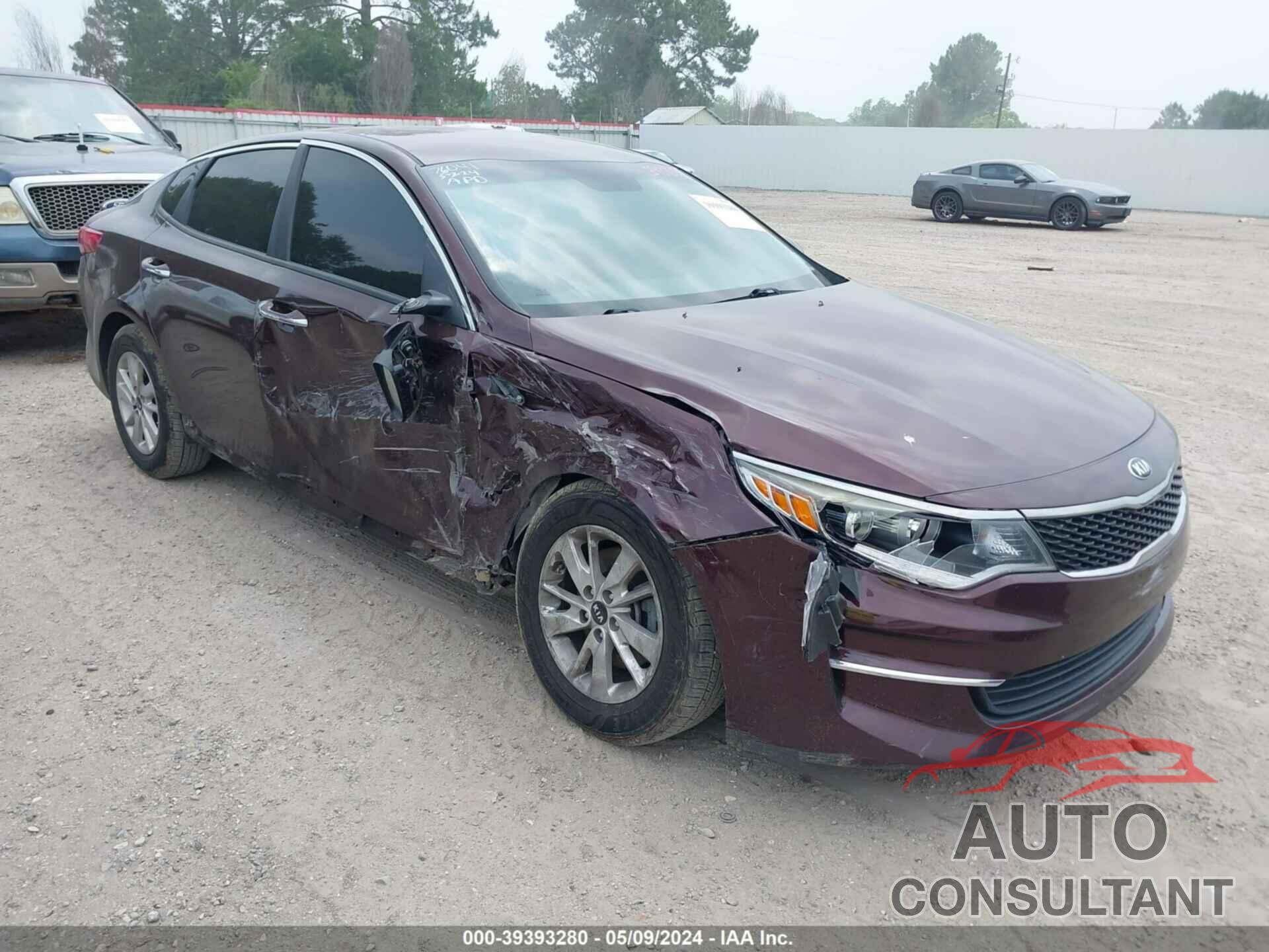 KIA OPTIMA 2018 - 5XXGT4L38JG199530