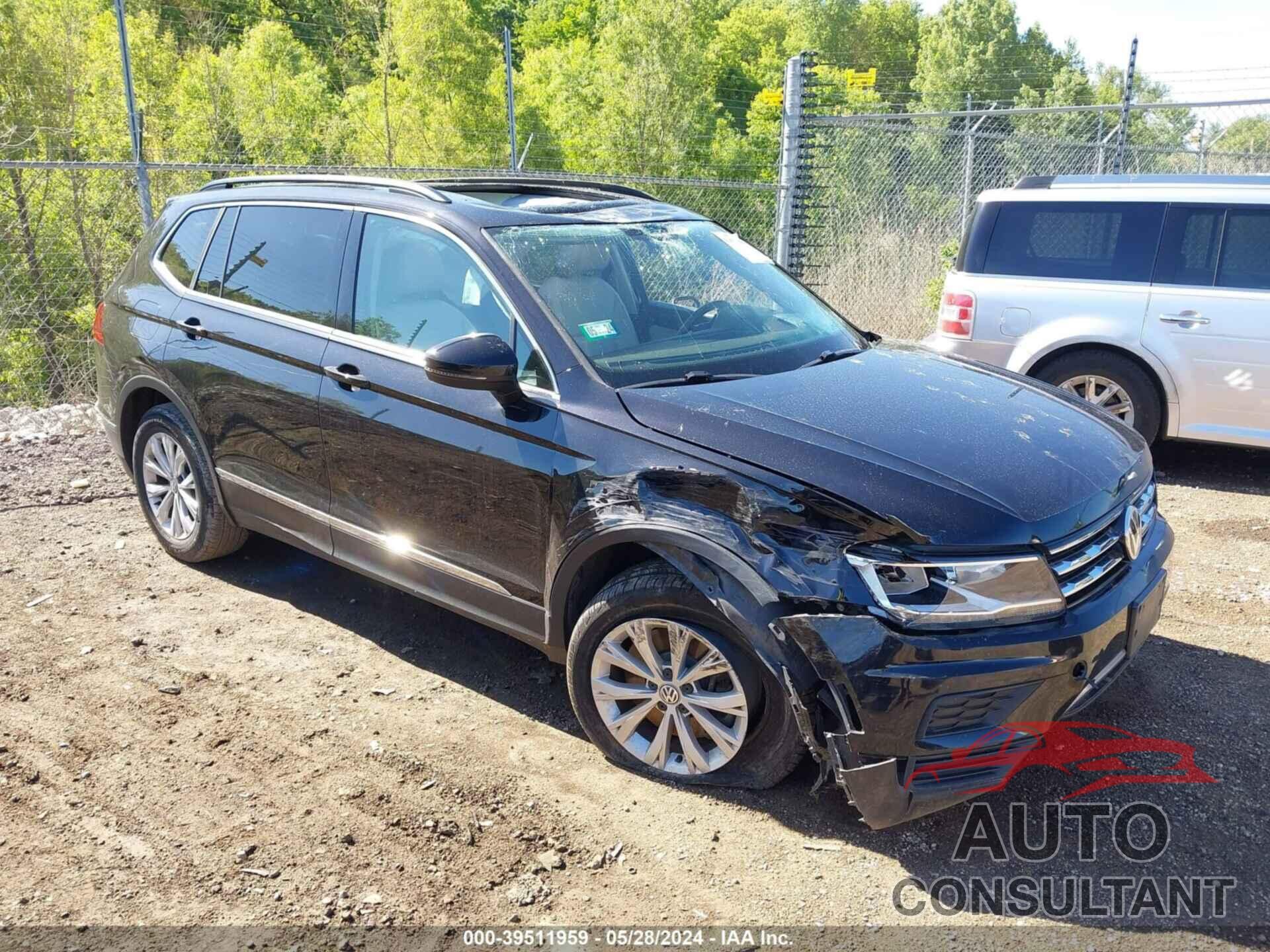 VOLKSWAGEN TIGUAN 2018 - 3VV2B7AX9JM126459