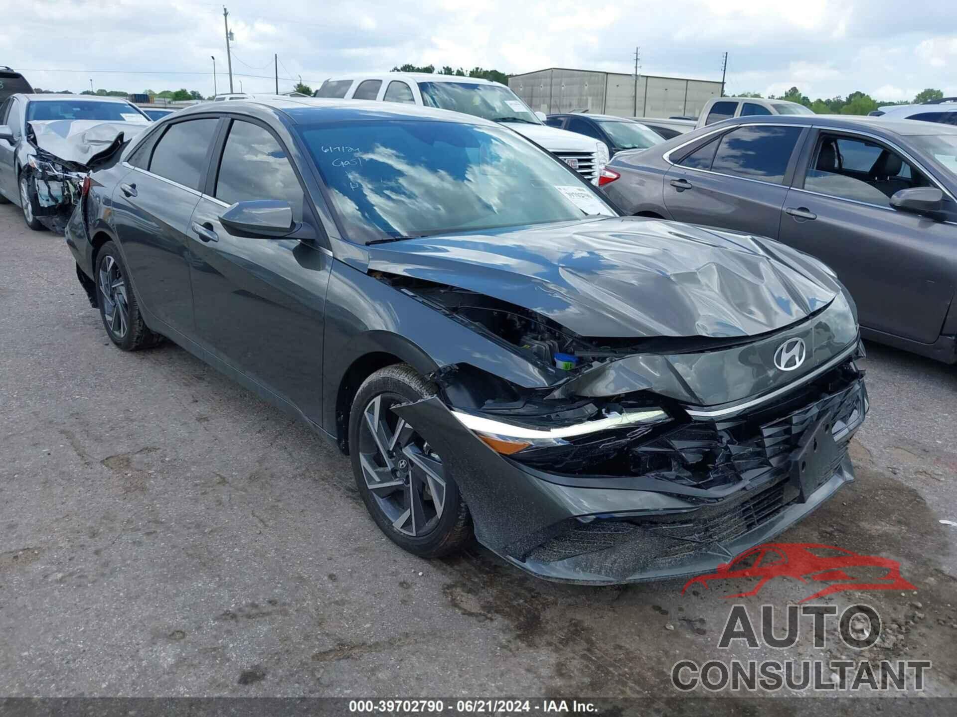 HYUNDAI ELANTRA 2024 - KMHLS4DG3RU650383