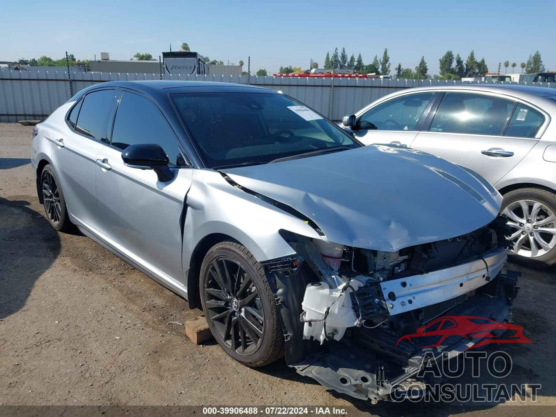 TOYOTA CAMRY 2023 - 4T1KZ1AK4PU075173