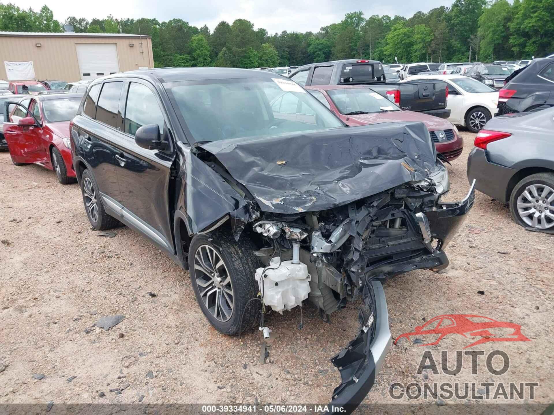 MITSUBISHI OUTLANDER 2018 - JA4AZ3A33JZ052086