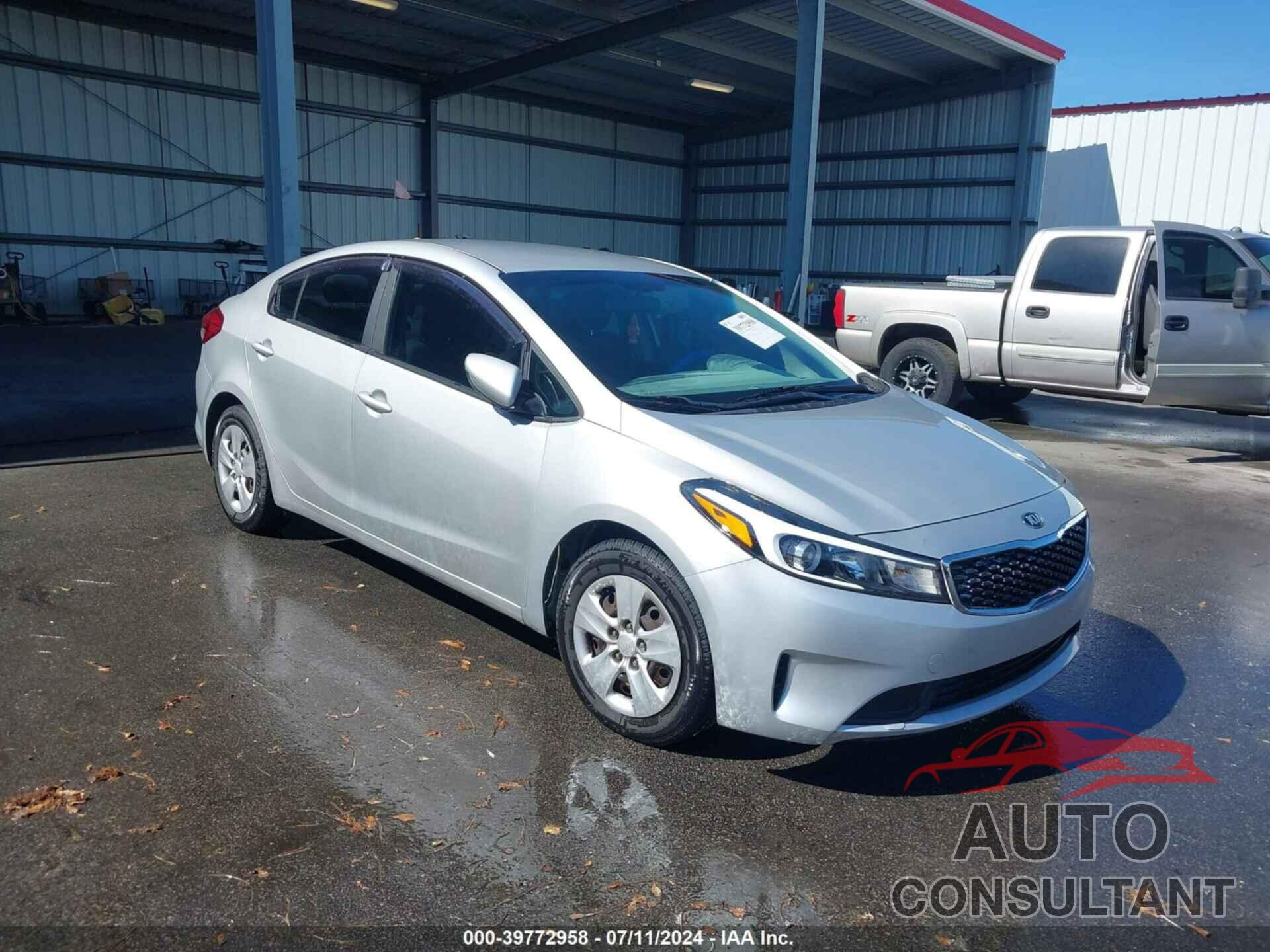 KIA FORTE 2017 - 3KPFK4A76HE053649