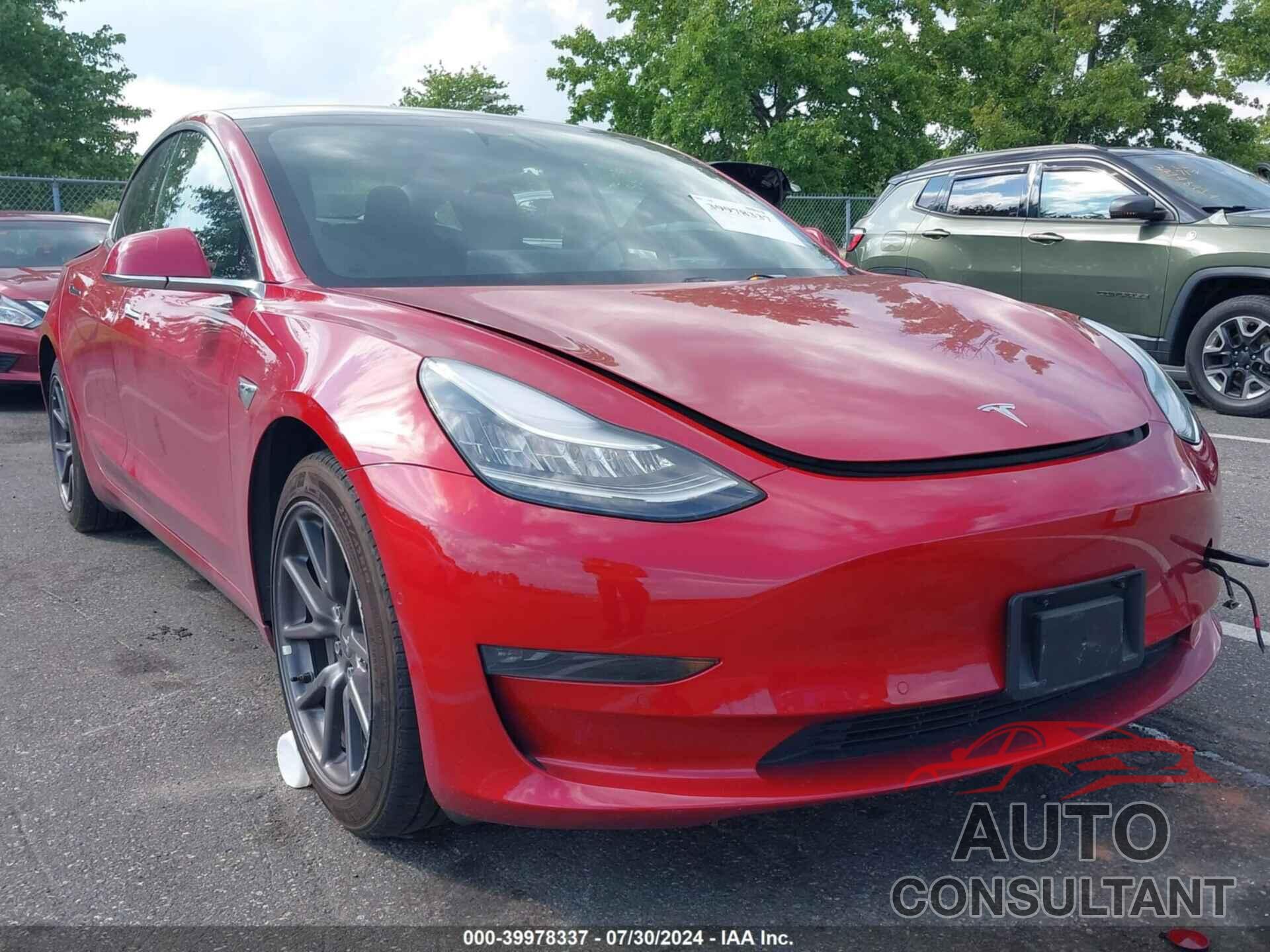 TESLA MODEL 3 2018 - 5YJ3E1EA0JF058408