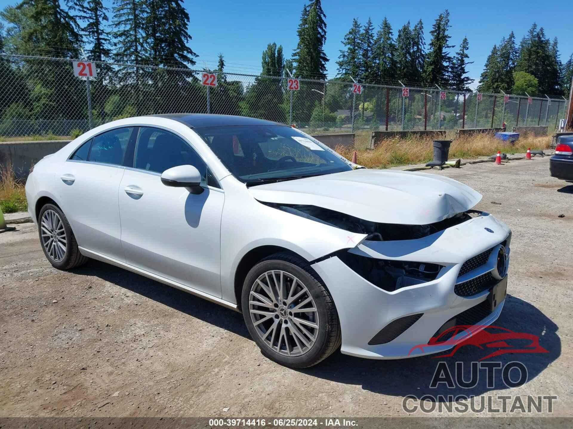 MERCEDES-BENZ CLA 250 2020 - W1K5J4HB7LN091376