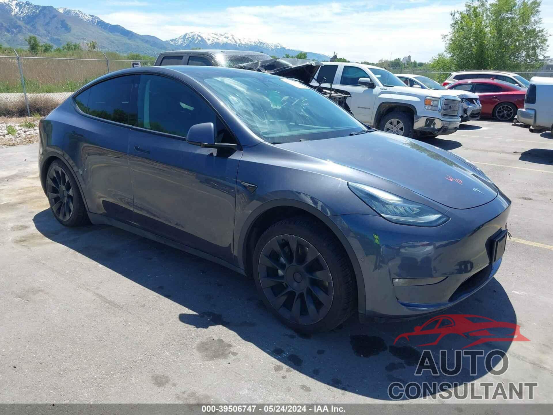 TESLA MODEL Y 2022 - 7SAYGDEE6NF387272