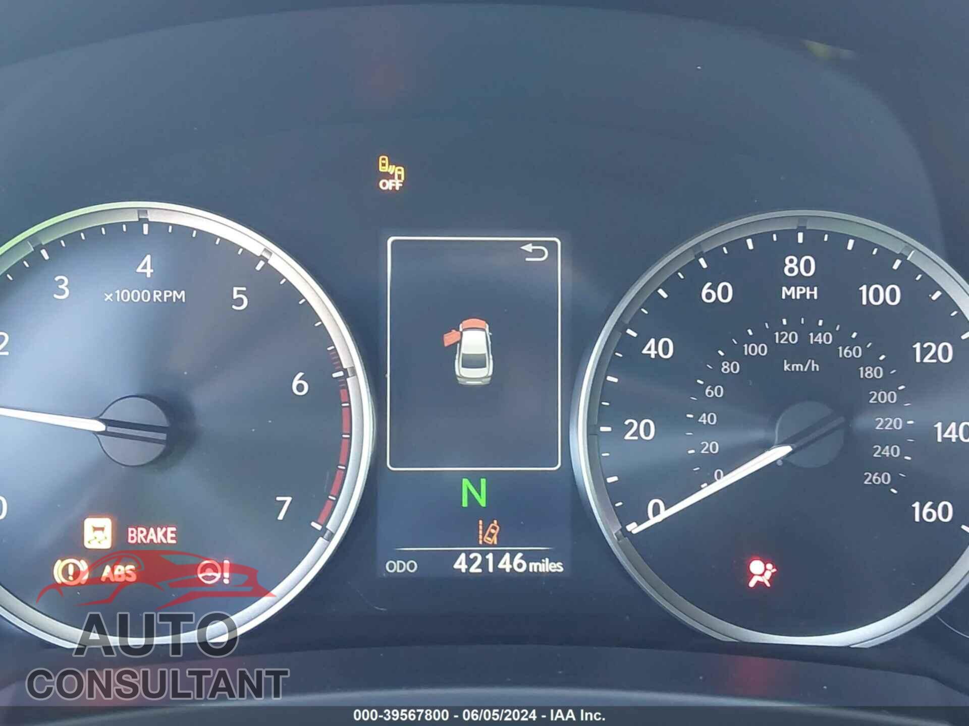 LEXUS IS 300 2021 - JTHCA1D26M5111185