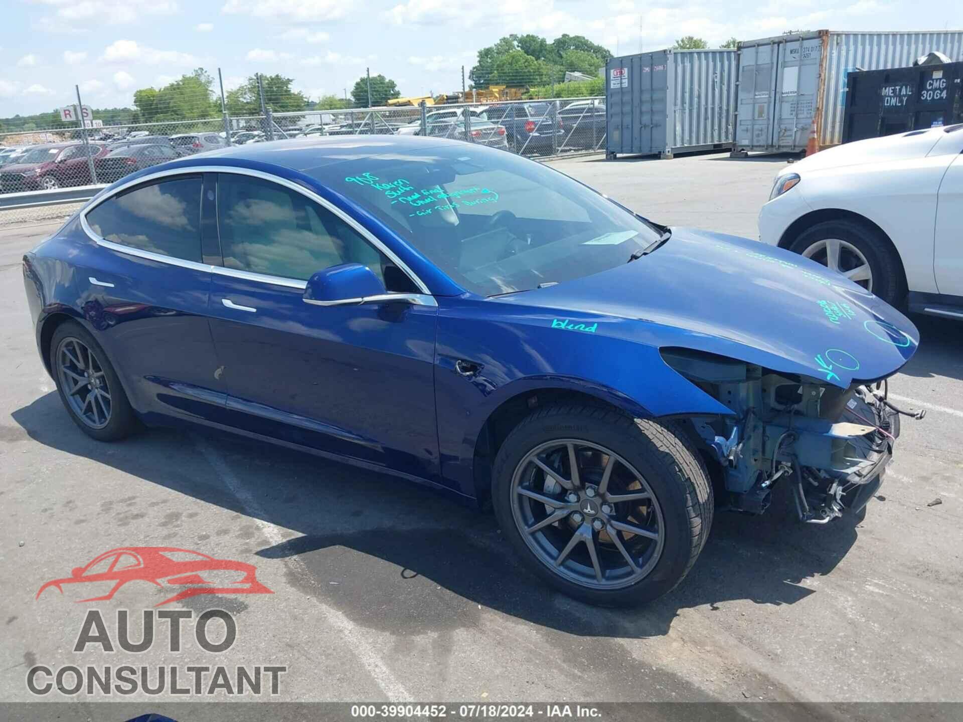 TESLA MODEL 3 2018 - 5YJ3E1EB9JF086099