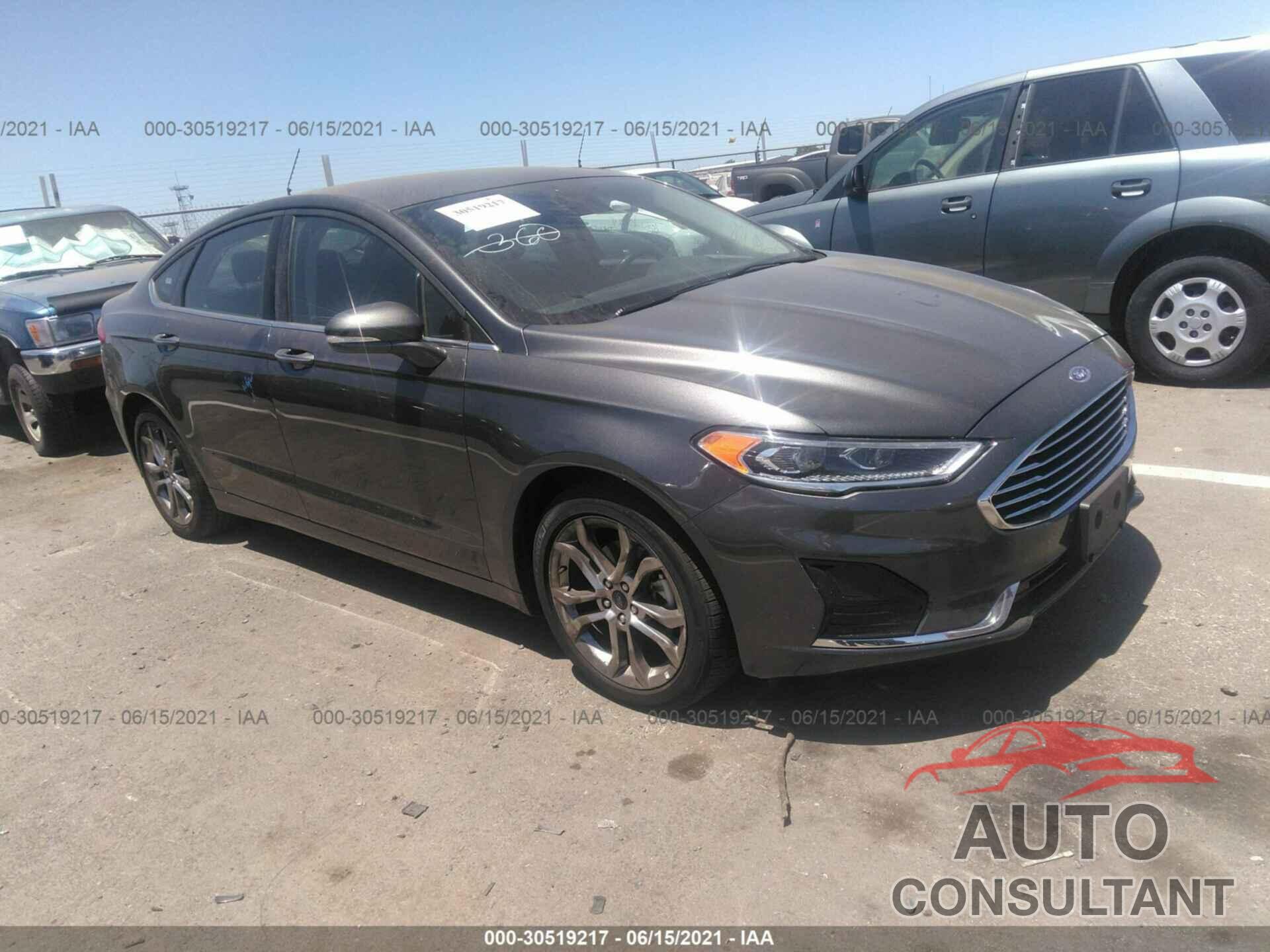 FORD FUSION 2020 - 3FA6P0CD2LR196599