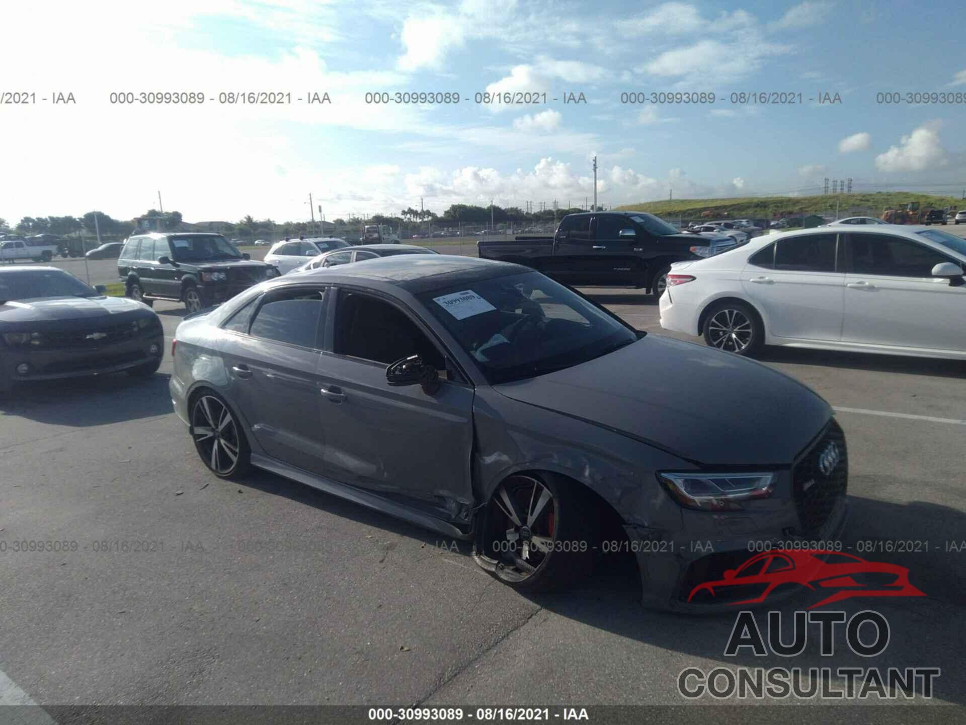 AUDI RS 3 2019 - WUABWGFF8KA904254