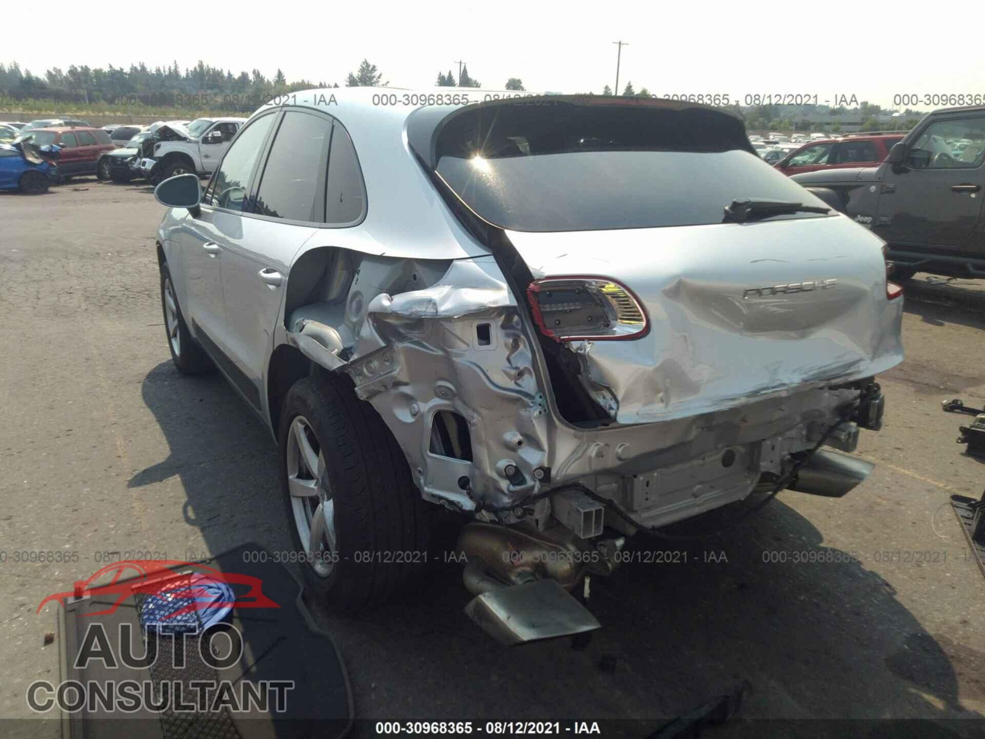 PORSCHE MACAN 2018 - WP1AA2A57JLB03325