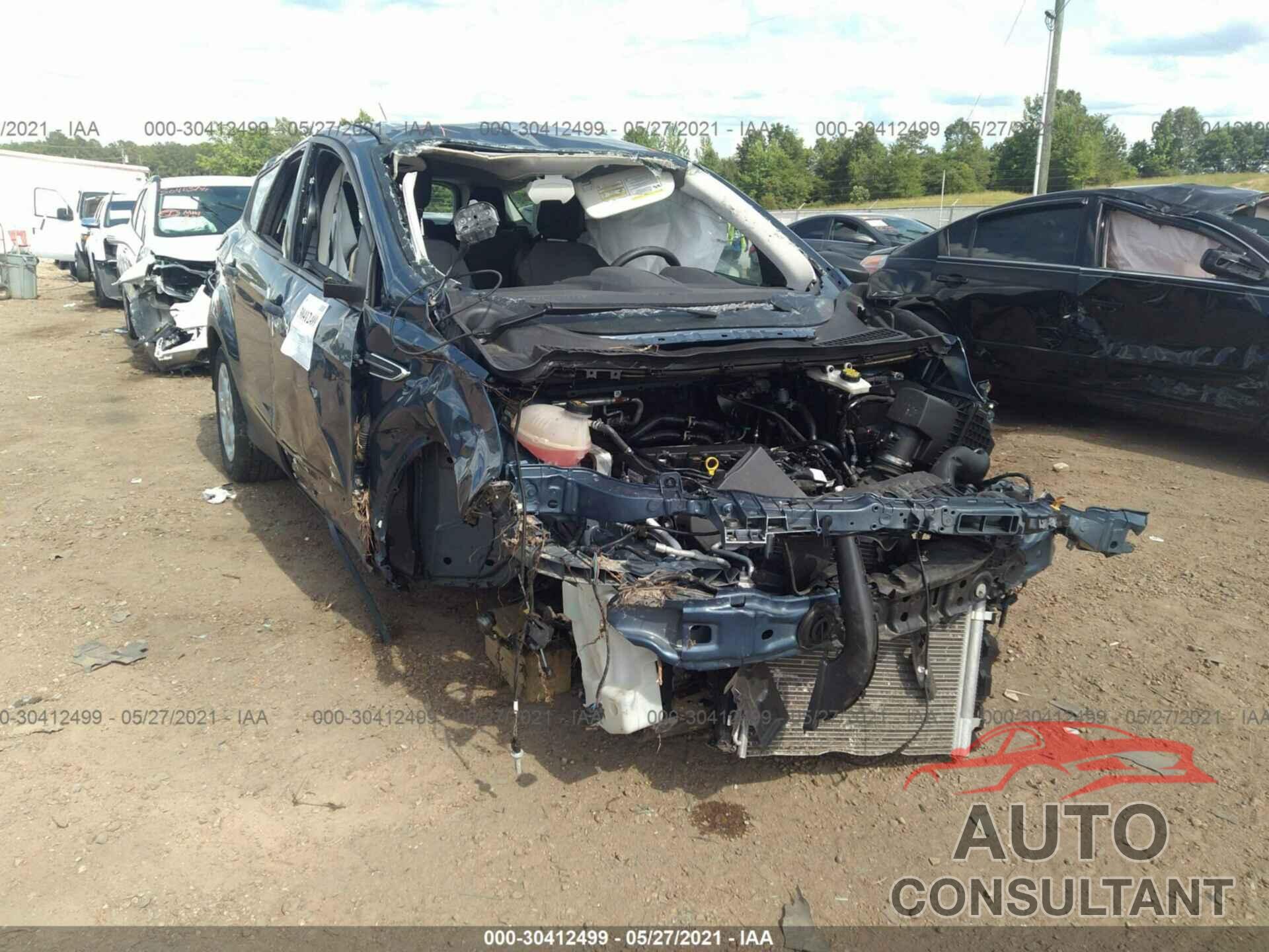 FORD ESCAPE 2018 - 1FMCU0F76JUC67123