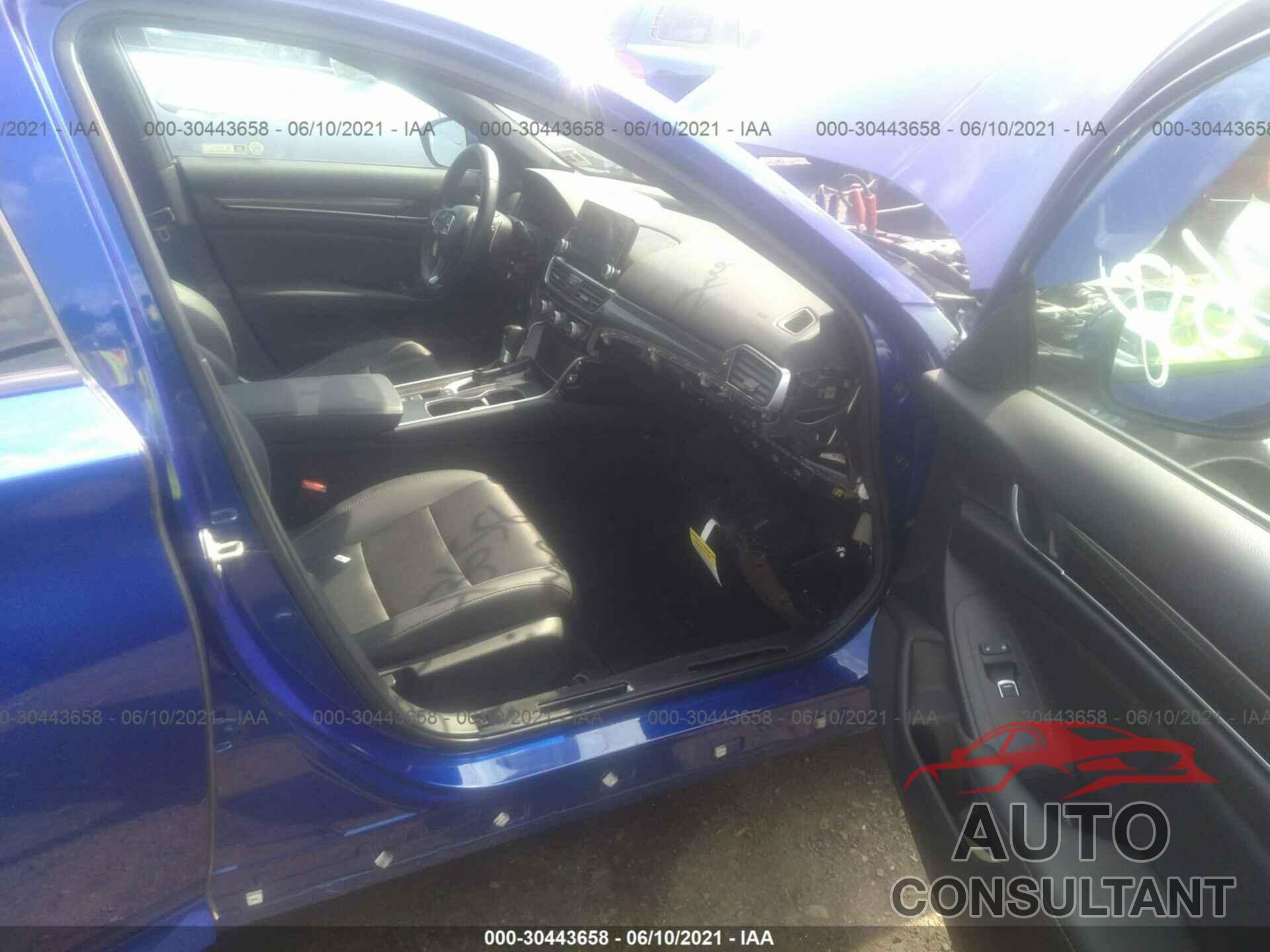 HONDA ACCORD SEDAN 2019 - 1HGCV1F33KA167375