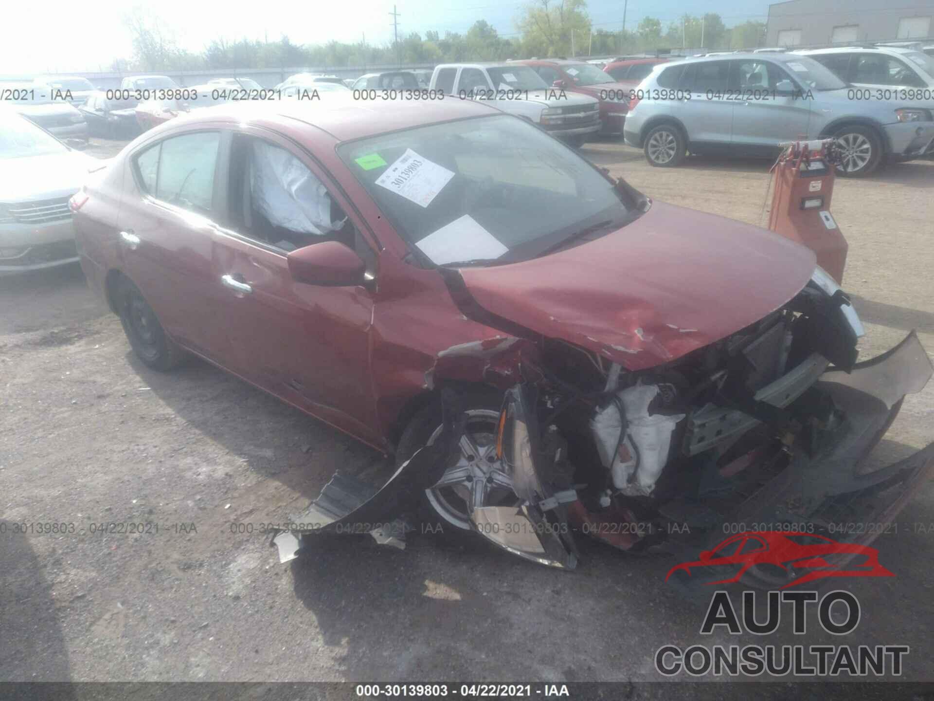 NISSAN VERSA 2016 - 3N1CN7AP7GL808834