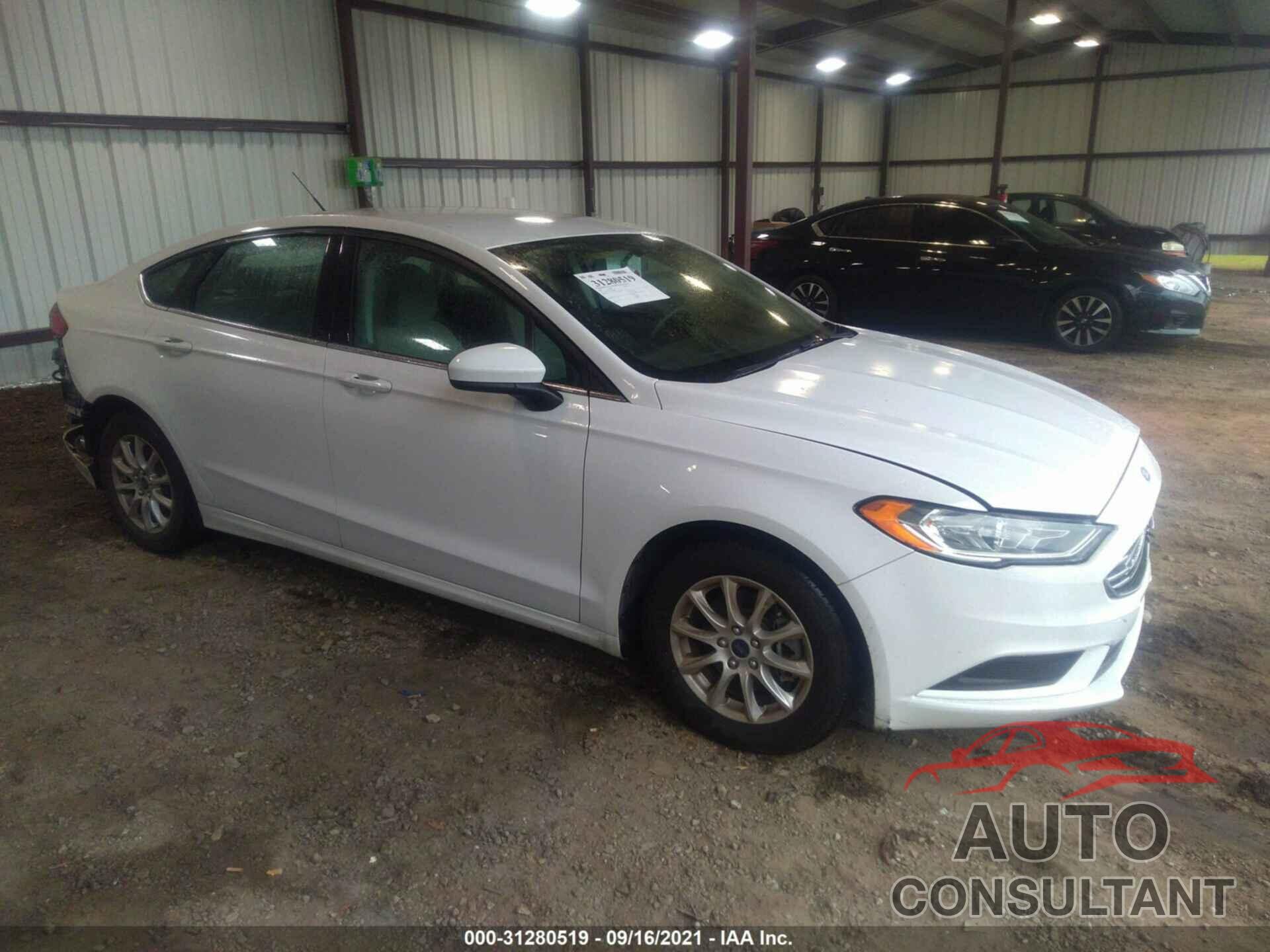FORD FUSION 2017 - 3FA6P0G77HR391884