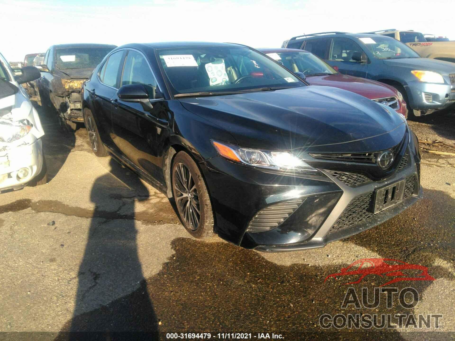 TOYOTA CAMRY 2020 - 4T1G11AK5LU871275