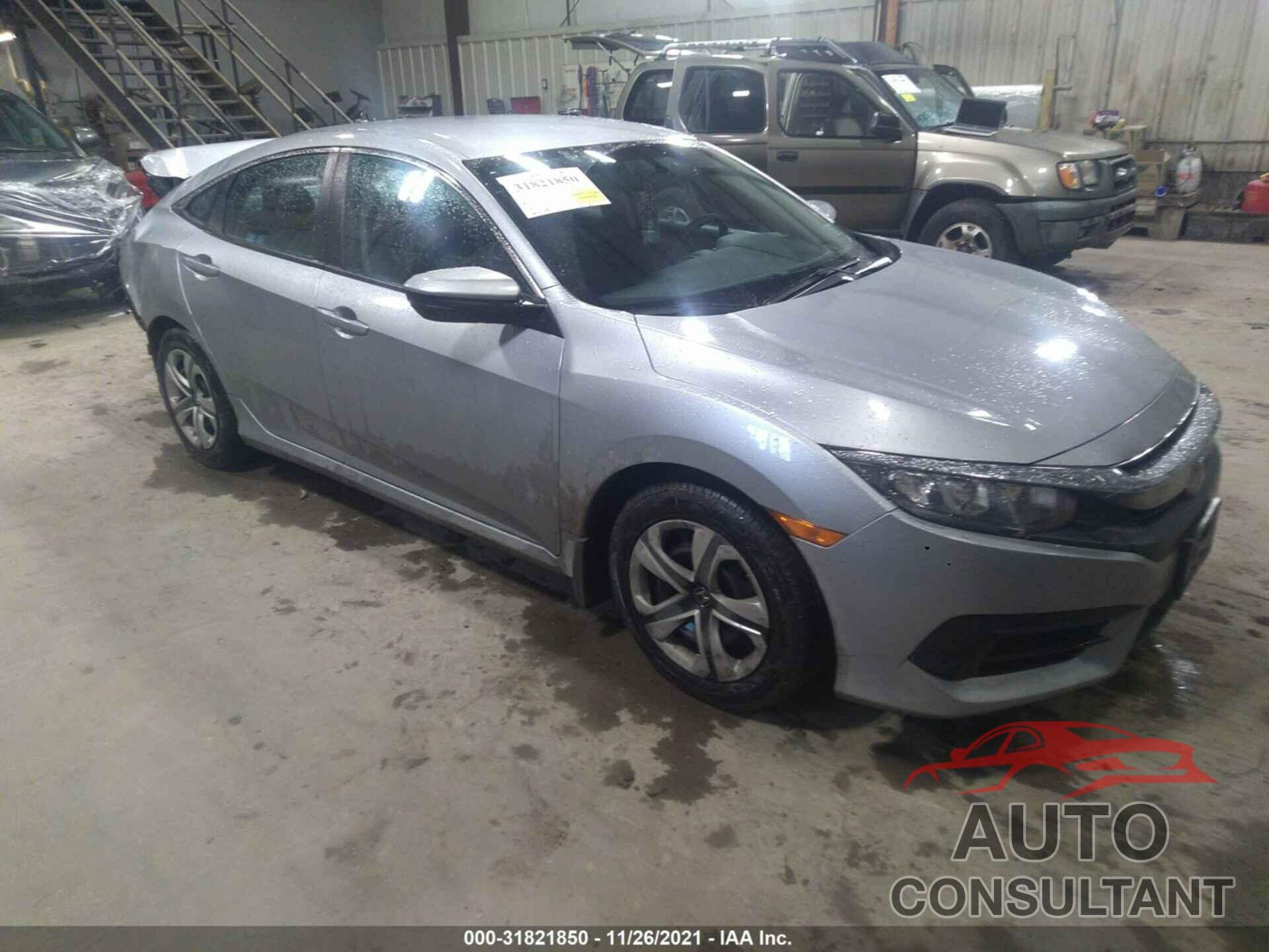 HONDA CIVIC SEDAN 2017 - 19XFC2F51HE202509