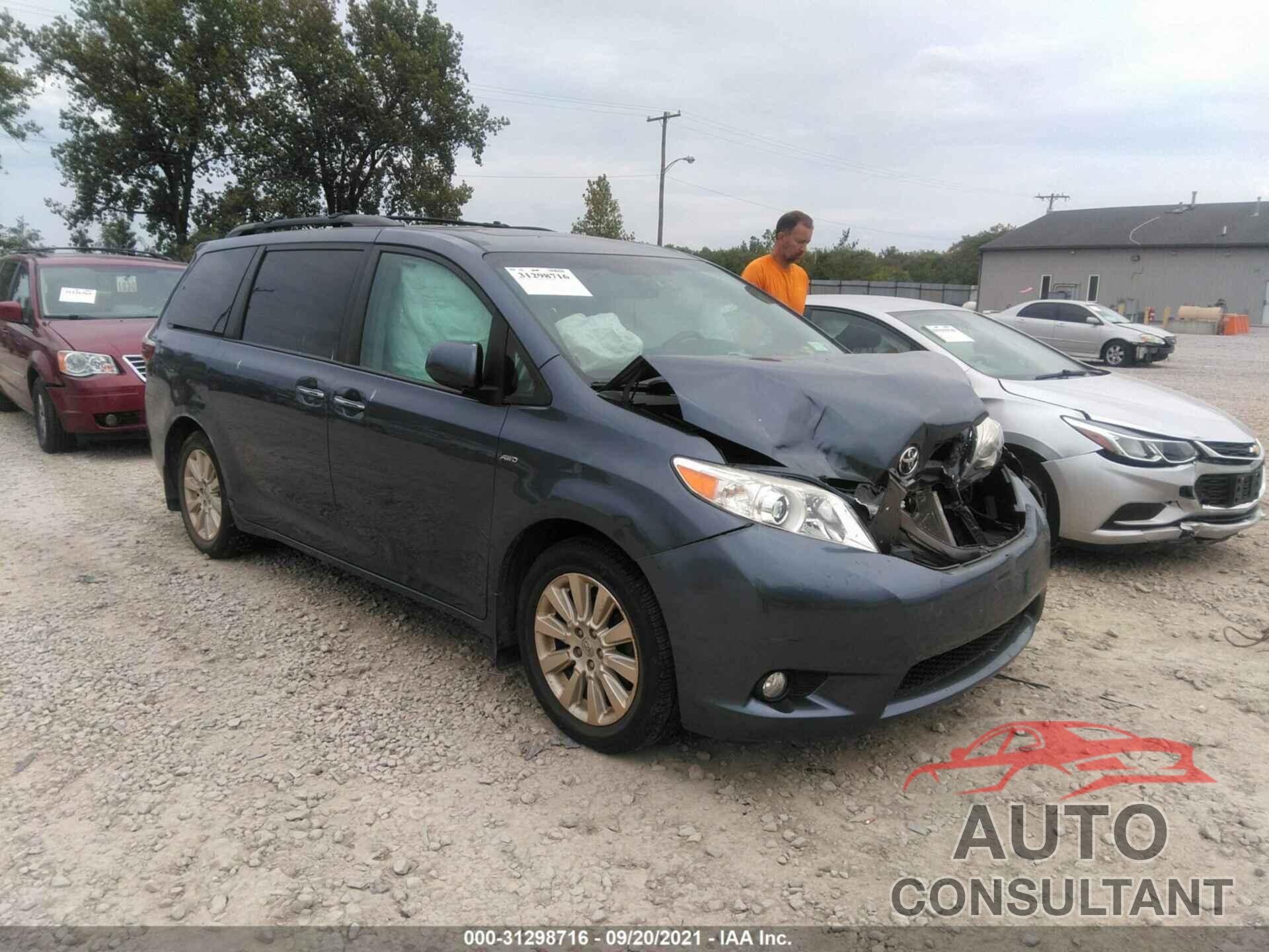 TOYOTA SIENNA 2016 - 5TDDK3DC4GS129867