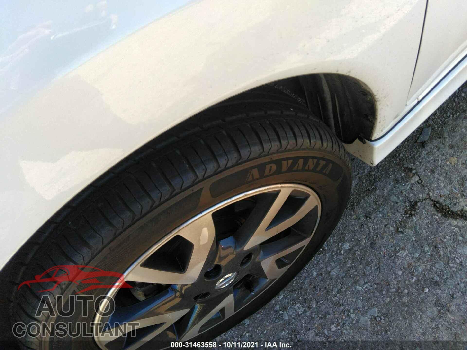 NISSAN VERSA NOTE 2017 - 3N1CE2CP3HL381492
