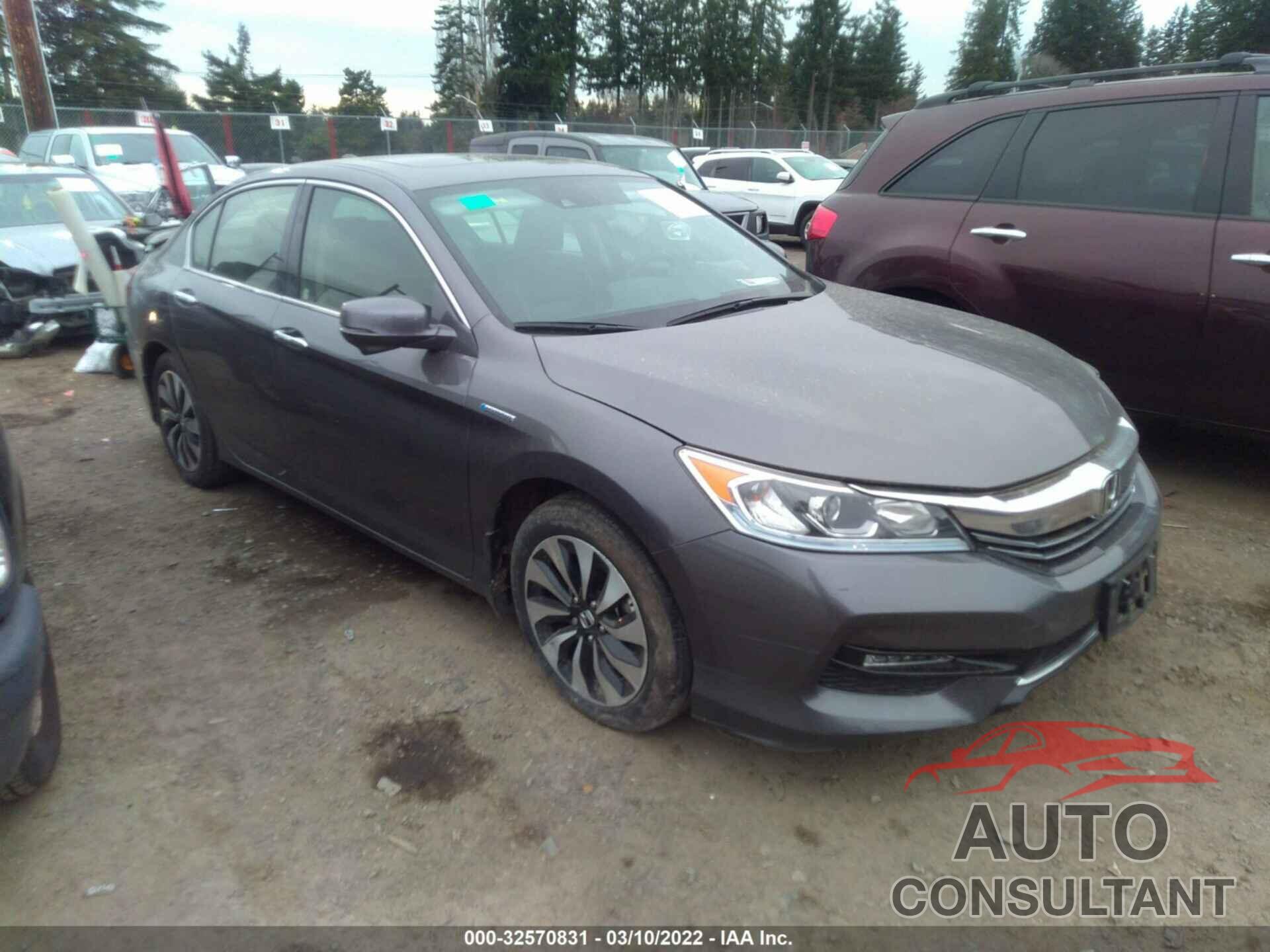 HONDA ACCORD HYBRID 2017 - JHMCR6F55HC004031