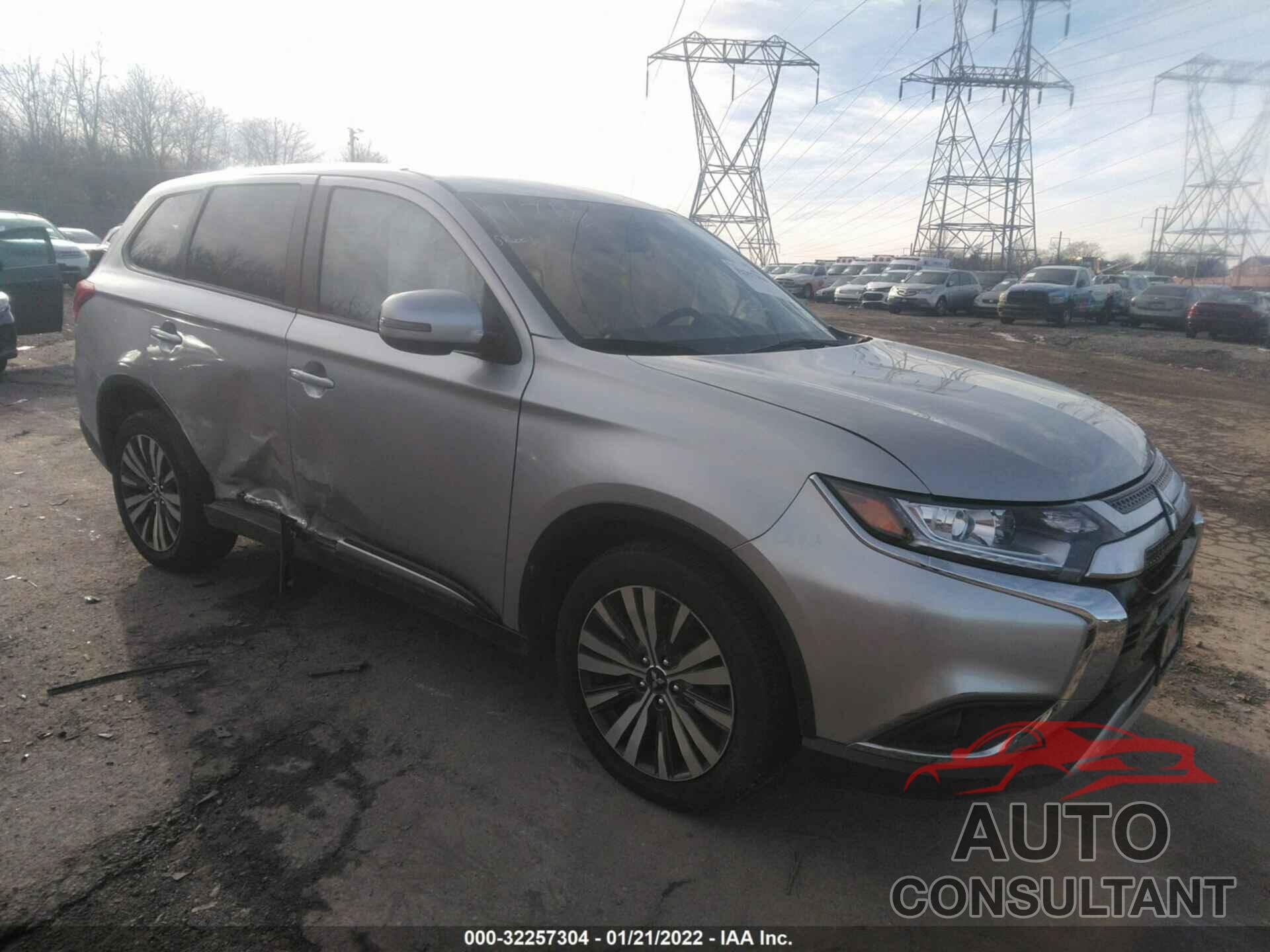 MITSUBISHI OUTLANDER 2019 - JA4AD3A38KZ045358