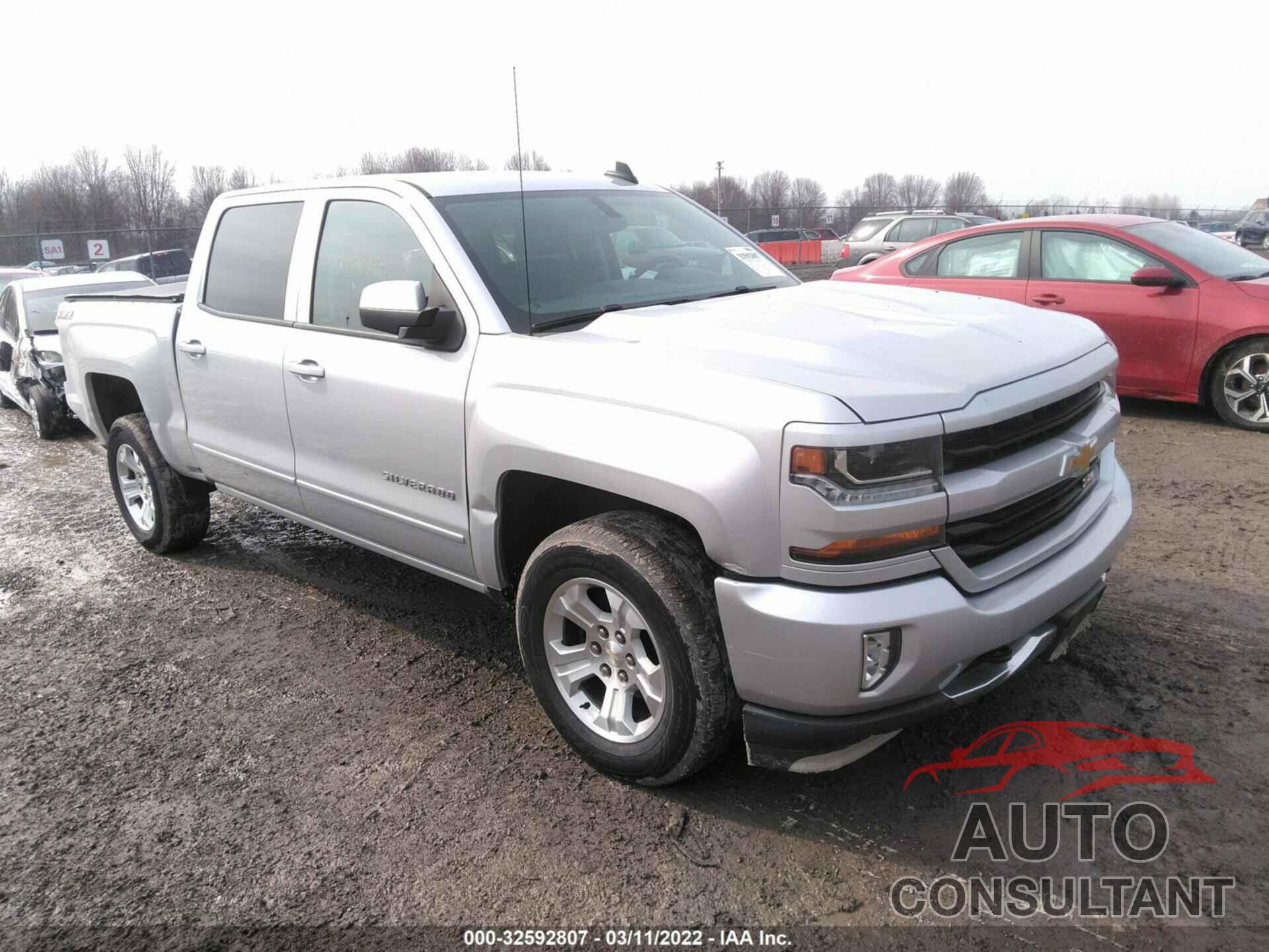 CHEVROLET SILVERADO 1500 2017 - 3GCUKREC3HG176938