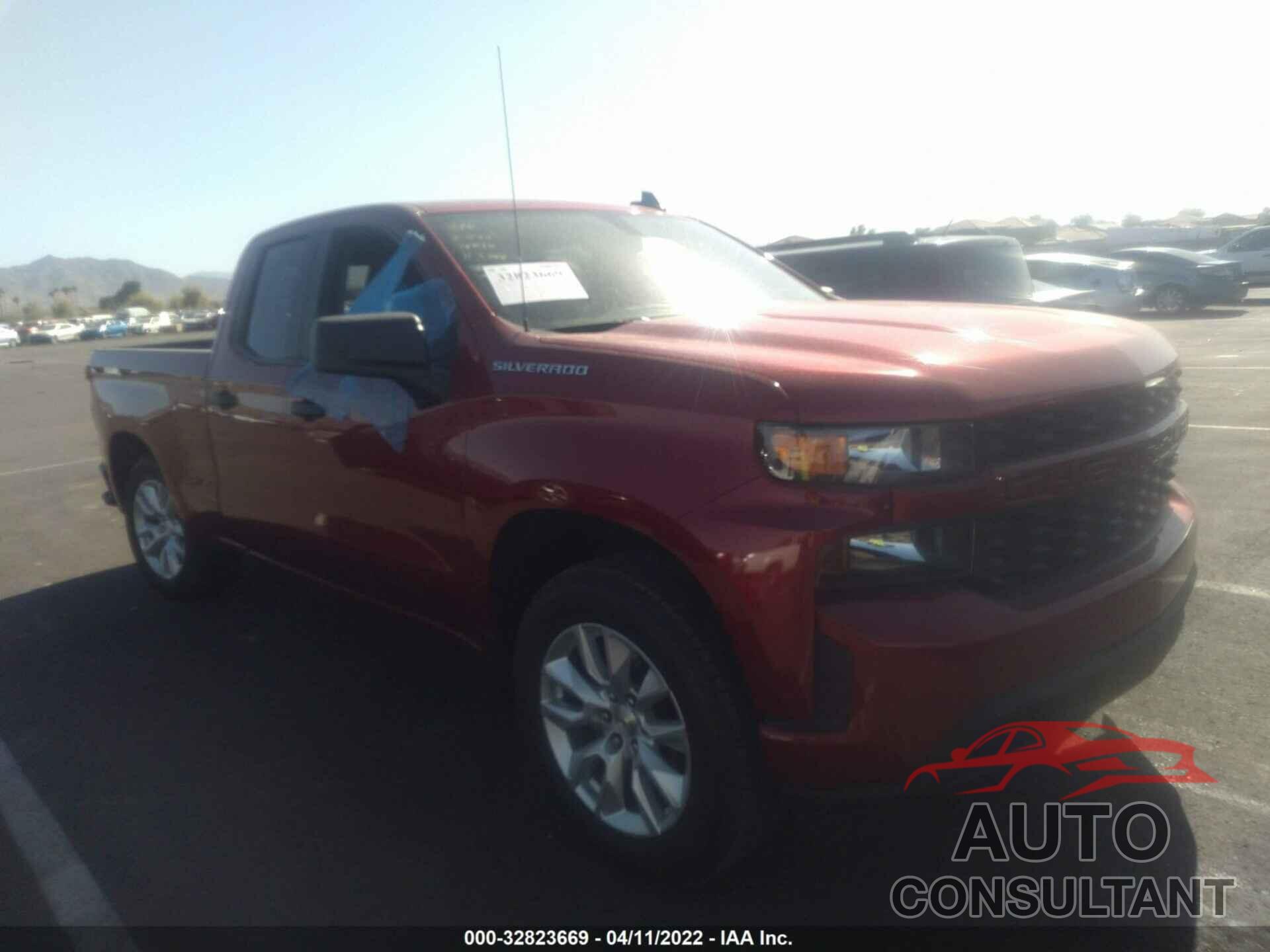 CHEVROLET SILVERADO 1500 2021 - 1GCRWBEK7MZ214271